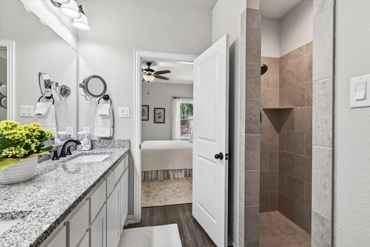 Single Family Residence For Sale in Henderson County , 216 Skiff Drive, Gun Barrel City, Texas 75156, 3 Bedroom, 2 Bathroom, 2 Garage spaces, 1,494 Sqft, built in 2020, mls#21363598, Real Estate Agent in Gun Barrel City, Homes For Sale in Henderson county, Homes For Sale in Gun Barrel City, Realtor in Gun Barrel City Texas, Real Estate Brokerage Independent Realty Texas, Luminita Cordes Realtor