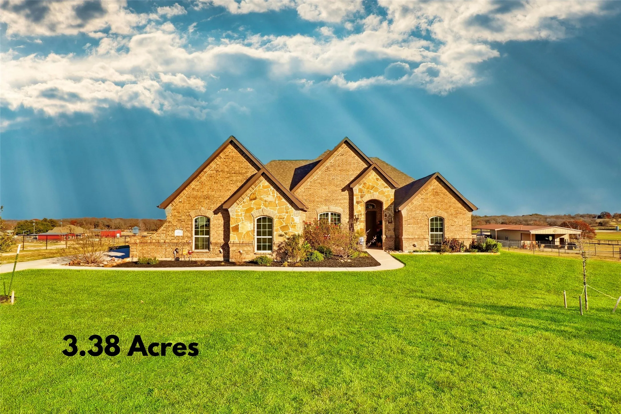 Single Family Residence For Rent in Parker County , 694 Jennings Lane, Azle, Texas 76020, 5 Bedroom, 2 Bathroom, 2 Garage spaces, 2,229 Sqft, built in 2015, Price $3,950, mls#21363870, Real Estate Agent in Azle, Homes For Rent in Parker county, Homes For Rent in Azle, Realtor in Azle Texas, Real Estate Brokerage Independent Realty Texas, Luminita Cordes Realtor