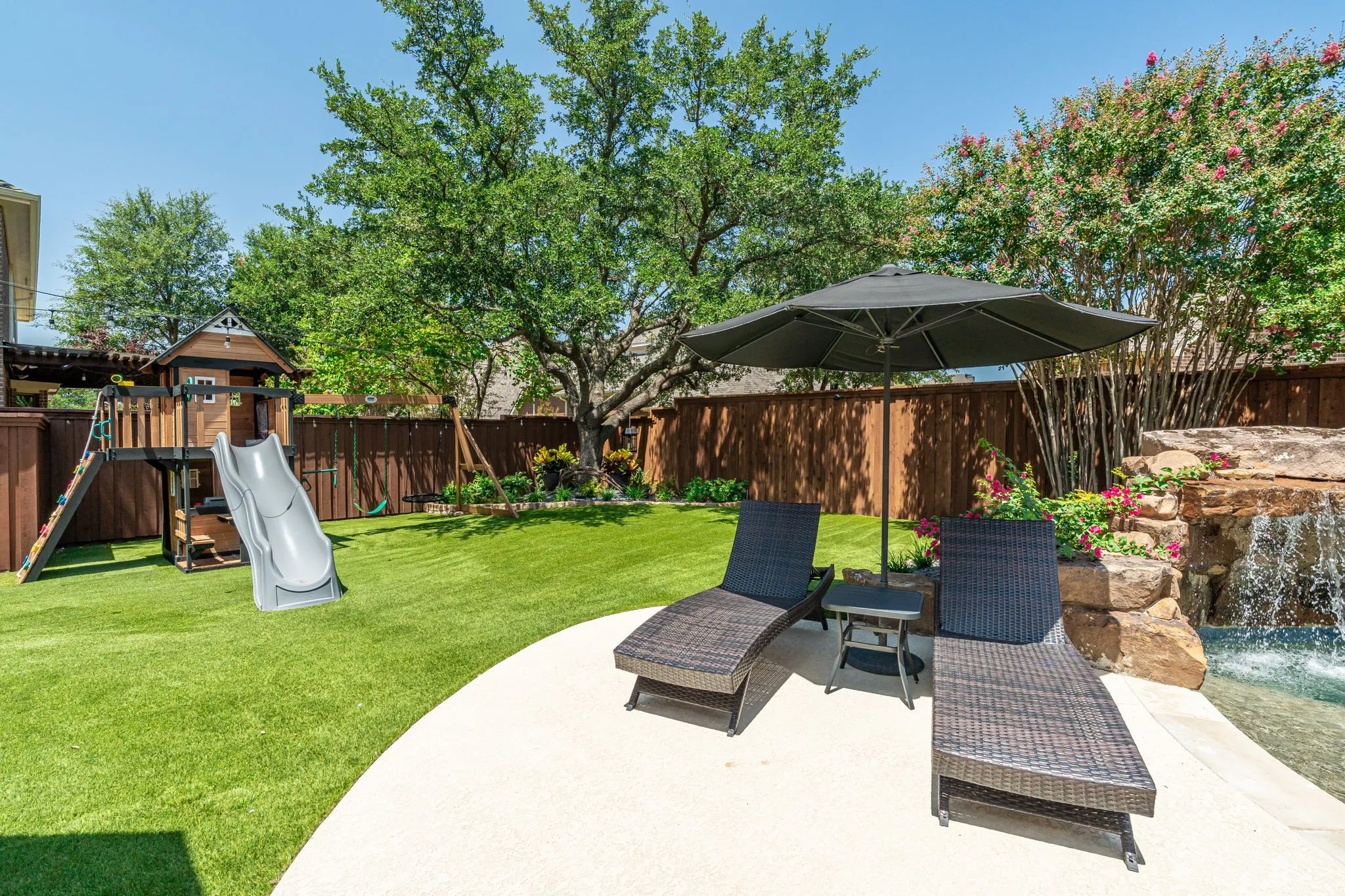 Single Family Residence For Sale in Collin County , 1903 Lorraine Avenue, Allen, Texas 75002, 4 Bedroom, 4 Bathroom, 3 Garage spaces, 4,217 Sqft, built in 2001, mls#21361225, Real Estate Agent in Allen, Homes For Sale in Collin county, Homes For Sale in Allen, Realtor in Allen Texas, Real Estate Brokerage Independent Realty Texas, Luminita Cordes Realtor