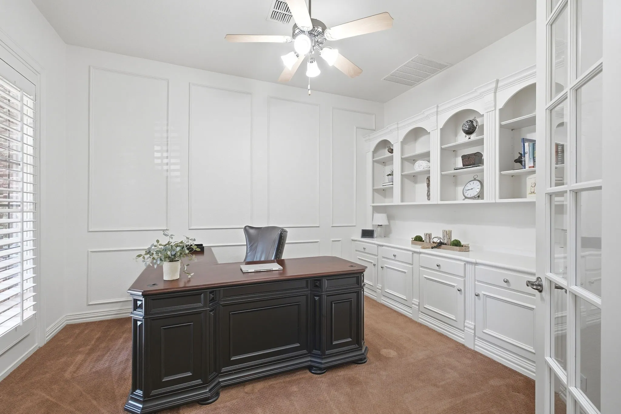 Single Family Residence For Sale in Collin County , 1903 Lorraine Avenue, Allen, Texas 75002, 4 Bedroom, 4 Bathroom, 3 Garage spaces, 4,217 Sqft, built in 2001, mls#21361225, Real Estate Agent in Allen, Homes For Sale in Collin county, Homes For Sale in Allen, Realtor in Allen Texas, Real Estate Brokerage Independent Realty Texas, Luminita Cordes Realtor