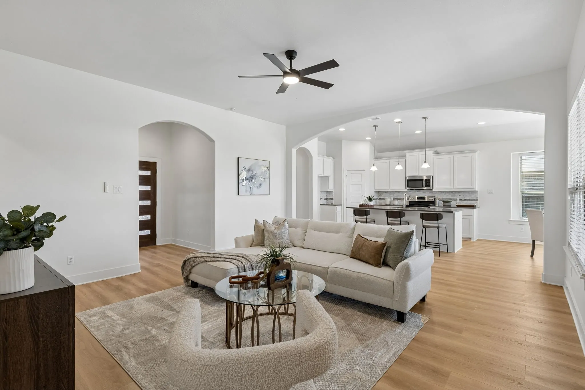 Single Family Residence For Sale in Collin County , 461 Kerens Street, Nevada, Texas 75173, 3 Bedroom, 2 Bathroom, 2 Garage spaces, 1,913 Sqft, built in 2019, mls#21358052, Real Estate Agent in Nevada, Homes For Sale in Collin county, Homes For Sale in Nevada, Realtor in Nevada Texas, Real Estate Brokerage Independent Realty Texas, Luminita Cordes Realtor