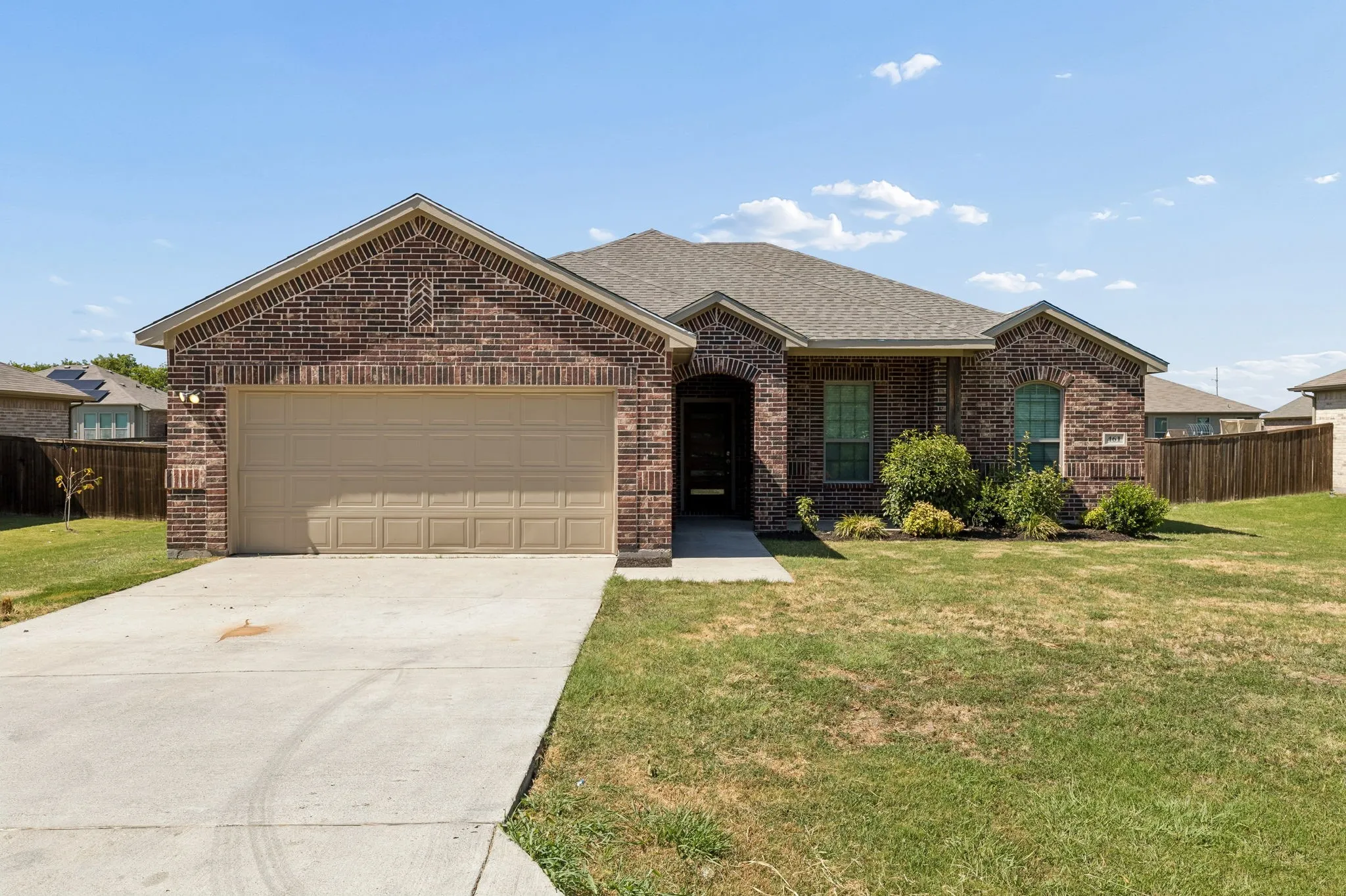 Single Family Residence For Sale in Collin County , 461 Kerens Street, Nevada, Texas 75173, 3 Bedroom, 2 Bathroom, 2 Garage spaces, 1,913 Sqft, built in 2019, mls#21358052, Real Estate Agent in Nevada, Homes For Sale in Collin county, Homes For Sale in Nevada, Realtor in Nevada Texas, Real Estate Brokerage Independent Realty Texas, Luminita Cordes Realtor