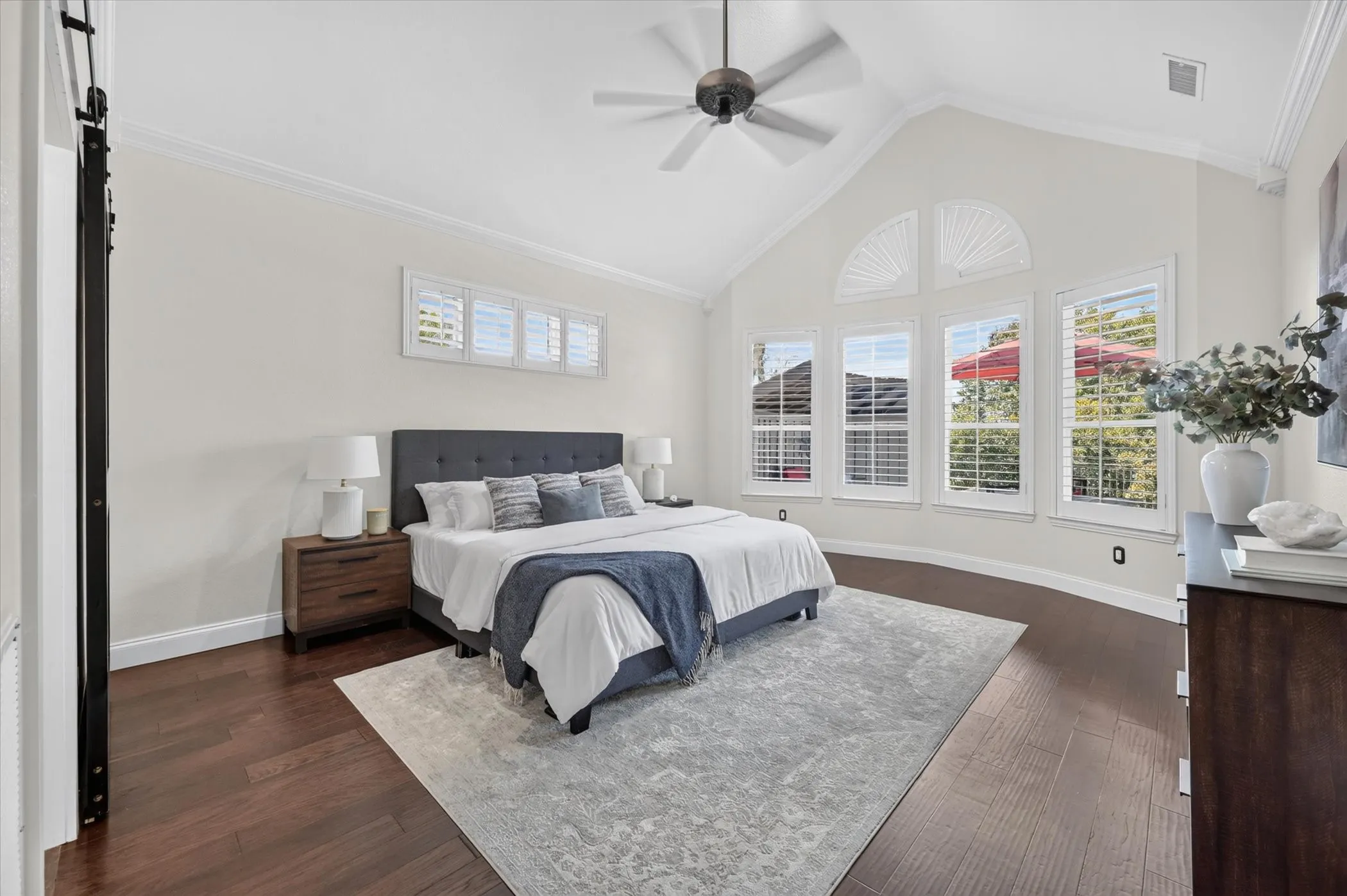 Single Family Residence For Sale in Denton County , 2621 Huntly Lane, Flower Mound, Texas 75022, 4 Bedroom, 4 Bathroom, 3 Garage spaces, 3,467 Sqft, built in 2002, mls#21363065, Real Estate Agent in Flower Mound, Homes For Sale in Denton county, Homes For Sale in Flower Mound, Realtor in Flower Mound Texas, Real Estate Brokerage Independent Realty Texas, Luminita Cordes Realtor