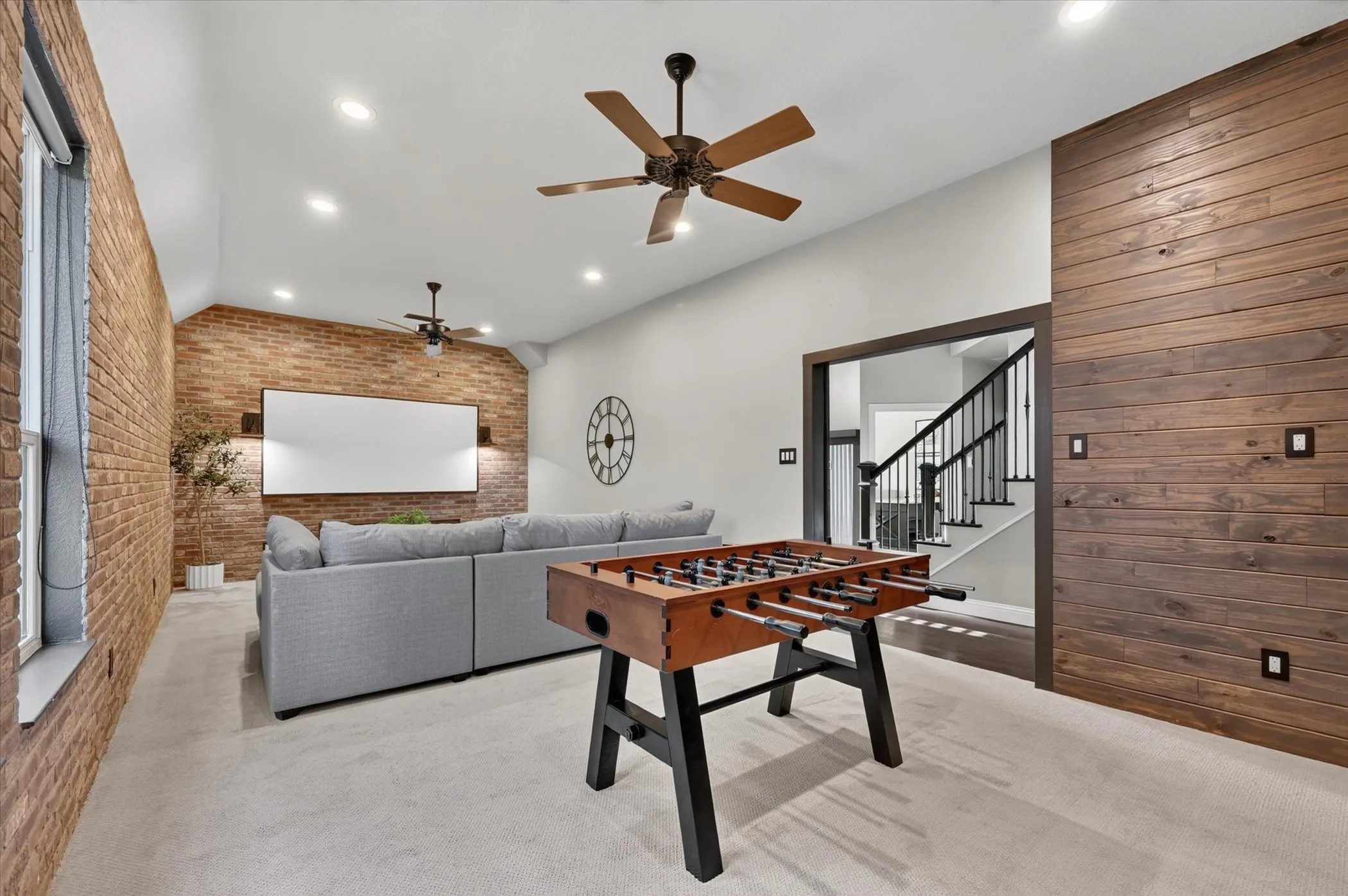 Single Family Residence For Sale in Denton County , 2621 Huntly Lane, Flower Mound, Texas 75022, 4 Bedroom, 4 Bathroom, 3 Garage spaces, 3,467 Sqft, built in 2002, mls#21363065, Real Estate Agent in Flower Mound, Homes For Sale in Denton county, Homes For Sale in Flower Mound, Realtor in Flower Mound Texas, Real Estate Brokerage Independent Realty Texas, Luminita Cordes Realtor