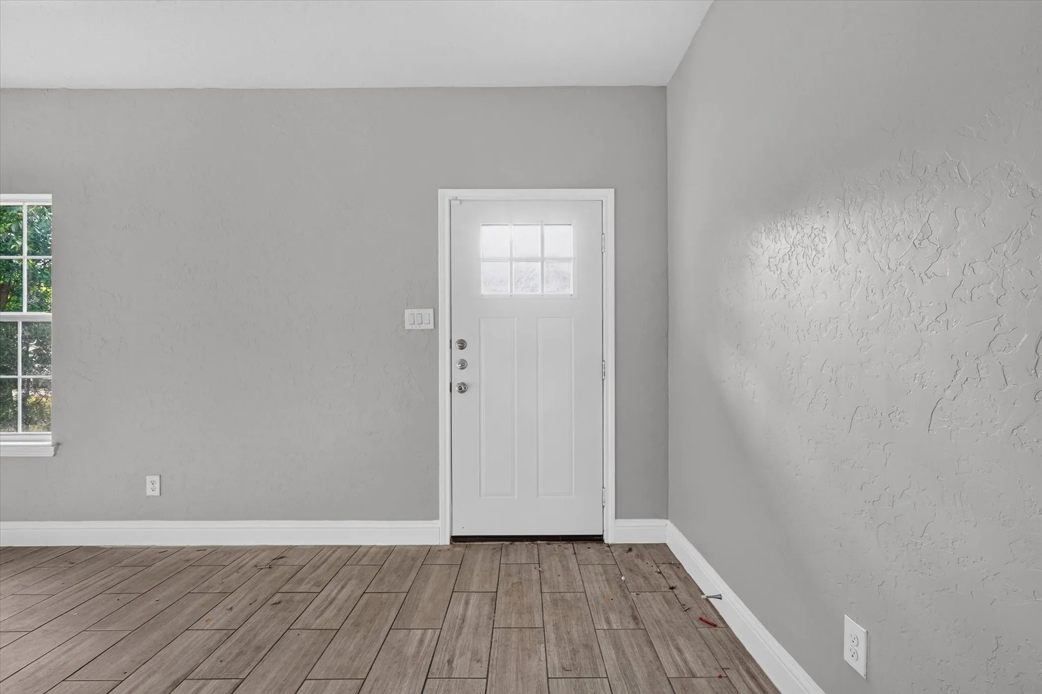 Single Family Residence For Rent in Hunt County , 4102 Gordon Street, Greenville, Texas 75401, 3 Bedroom, 2 Bathroom, 1 Garage spaces, 1,296 Sqft, built in 2021, mls#21363963, Real Estate Agent in Greenville, Homes For Rent in Hunt county, Homes For Rent in Greenville, Realtor in Greenville Texas, Real Estate Brokerage Independent Realty Texas, Luminita Cordes Realtor