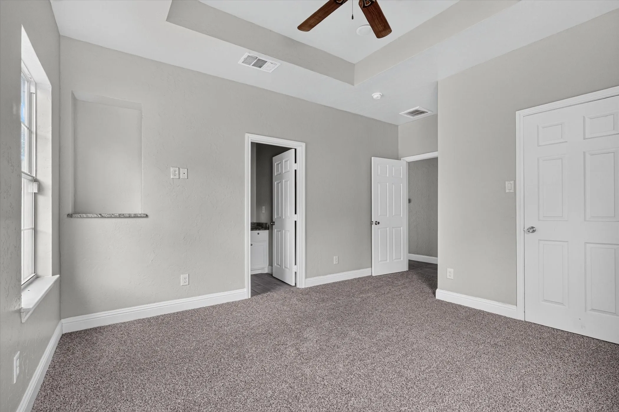 Single Family Residence For Rent in Hunt County , 4102 Gordon Street, Greenville, Texas 75401, 3 Bedroom, 2 Bathroom, 1 Garage spaces, 1,296 Sqft, built in 2021, mls#21363963, Real Estate Agent in Greenville, Homes For Rent in Hunt county, Homes For Rent in Greenville, Realtor in Greenville Texas, Real Estate Brokerage Independent Realty Texas, Luminita Cordes Realtor