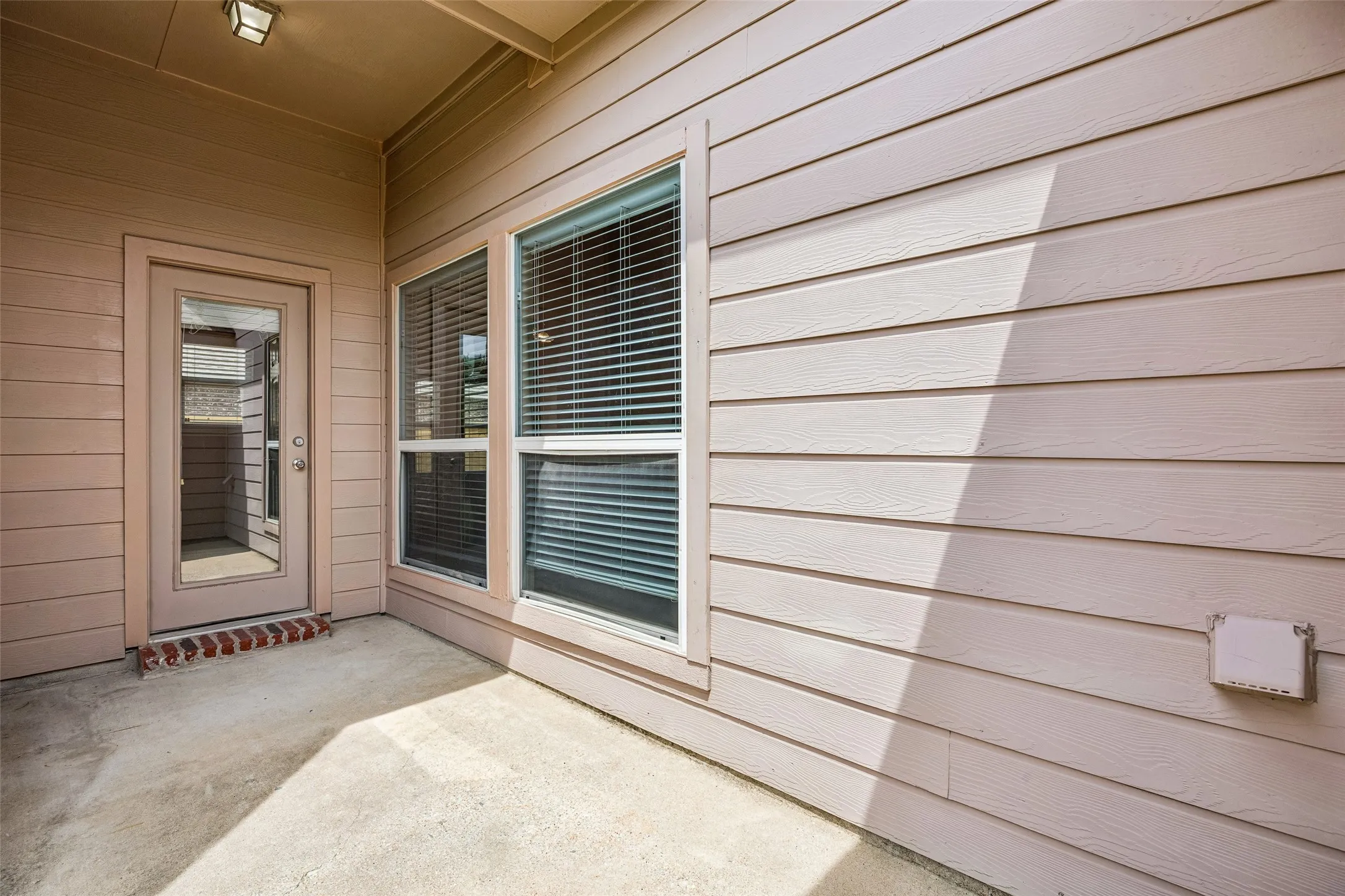 Single Family Residence For Sale in Collin County , 1612 Balboa Lane, Allen, Texas 75002, 3 Bedroom, 2 Bathroom, 2 Garage spaces, 1,875 Sqft, built in 2005, mls#21361532, Real Estate Agent in Allen, Homes For Sale in Collin county, Homes For Sale in Allen, Realtor in Allen Texas, Real Estate Brokerage Independent Realty Texas, Luminita Cordes Realtor