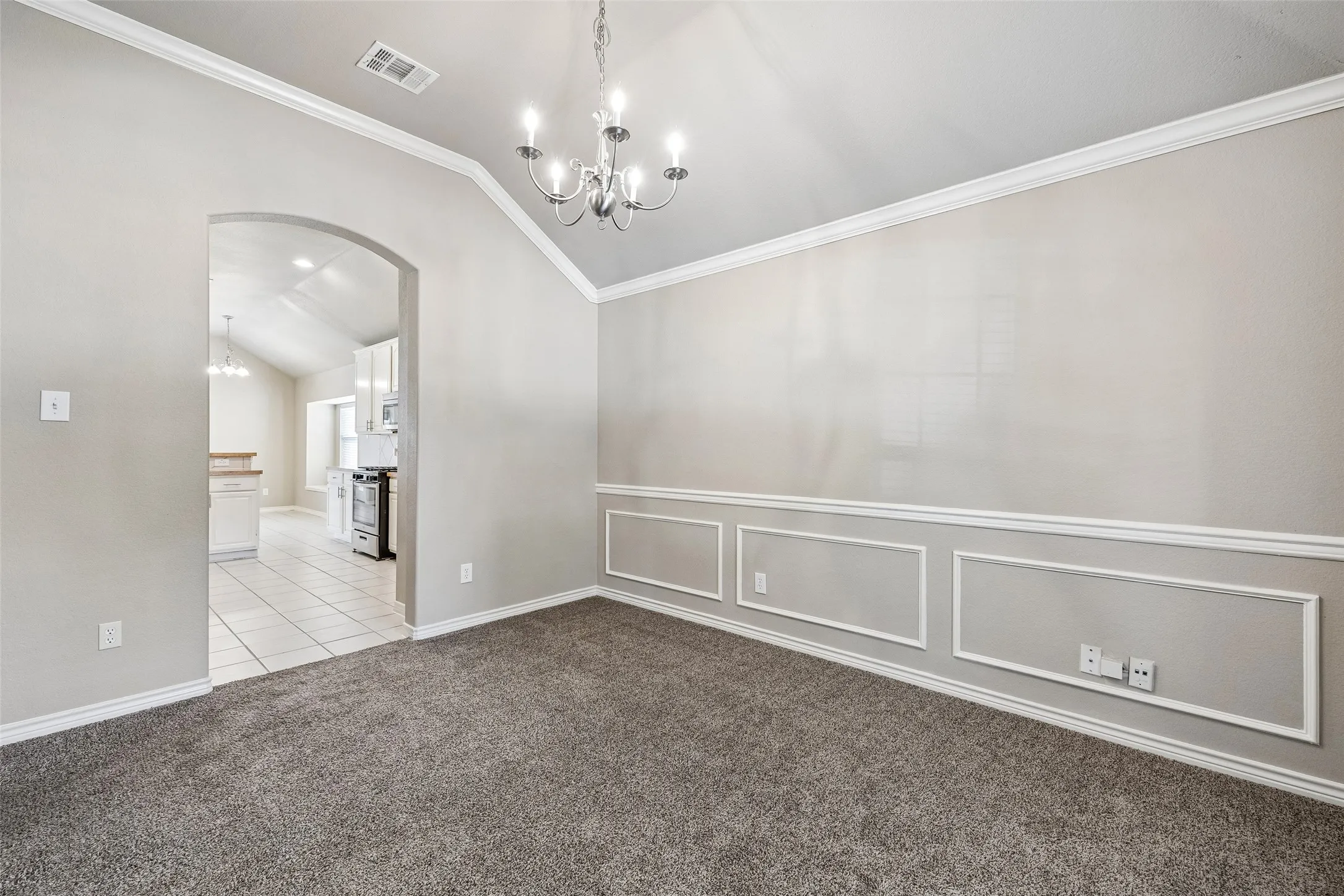 Single Family Residence For Sale in Collin County , 1612 Balboa Lane, Allen, Texas 75002, 3 Bedroom, 2 Bathroom, 2 Garage spaces, 1,875 Sqft, built in 2005, mls#21361532, Real Estate Agent in Allen, Homes For Sale in Collin county, Homes For Sale in Allen, Realtor in Allen Texas, Real Estate Brokerage Independent Realty Texas, Luminita Cordes Realtor