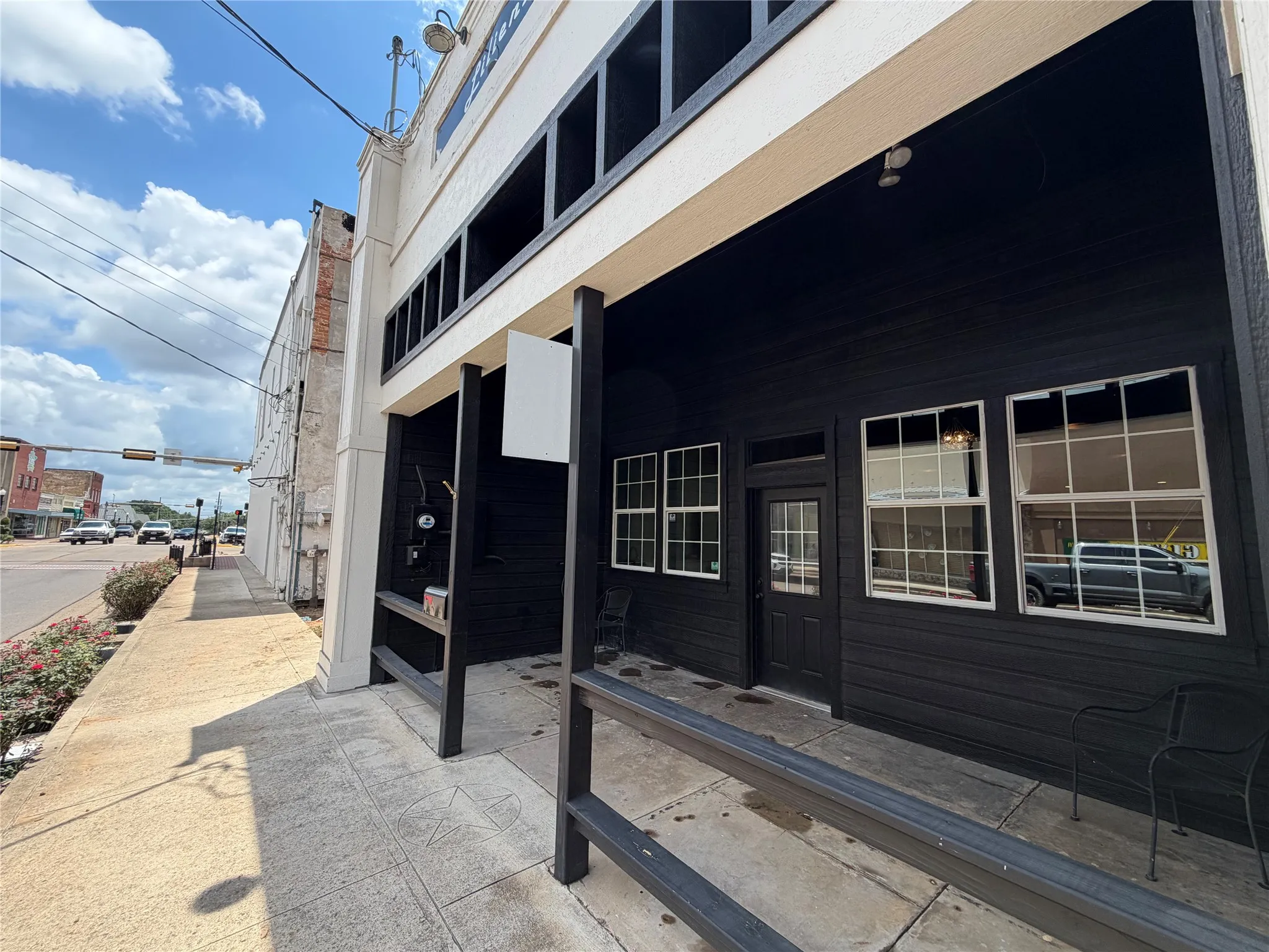 Sidewalk/ street view