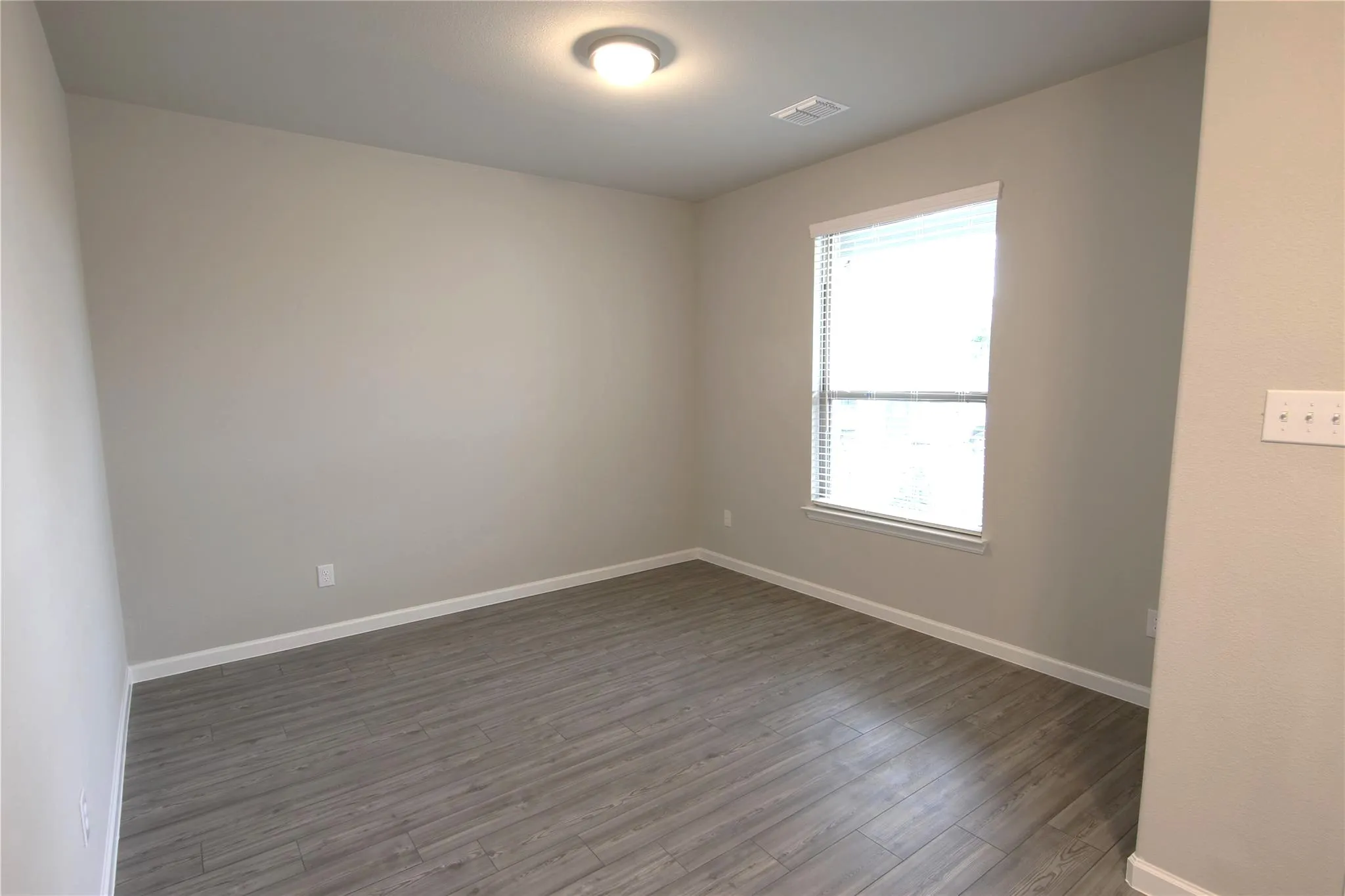 Single Family Residence For Rent in Kaufman County , 1629 Havenrock Drive, Forney, Texas 75126, 4 Bedroom, 3 Bathroom, 2 Garage spaces, 2,447 Sqft, built in 2021, mls#21364023, Real Estate Agent in Forney, Homes For Rent in Kaufman county, Homes For Rent in Forney, Realtor in Forney Texas, Real Estate Brokerage Independent Realty Texas, Luminita Cordes Realtor