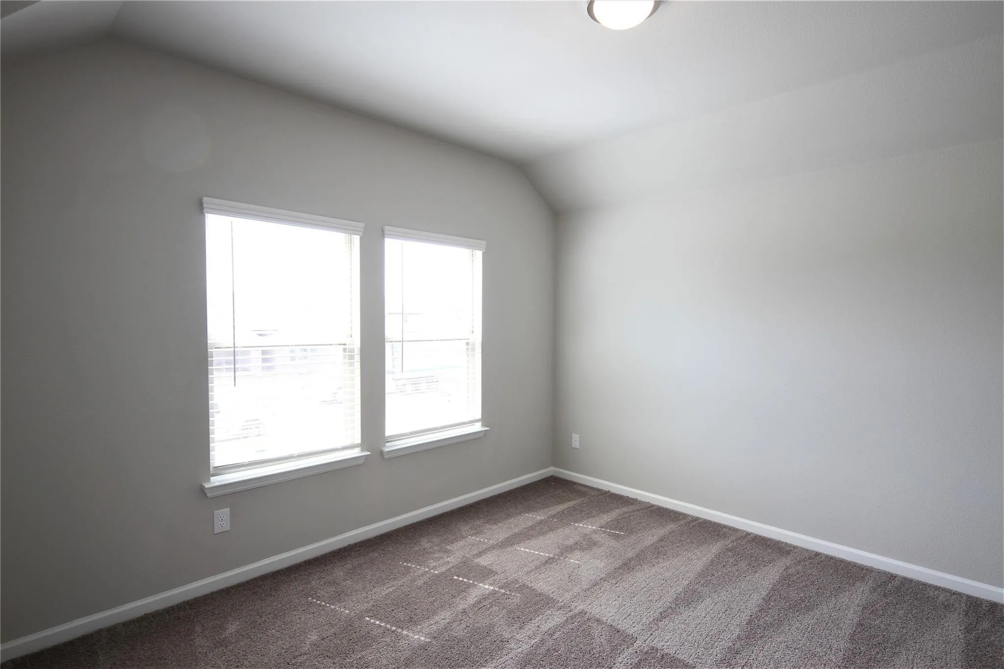 Single Family Residence For Rent in Kaufman County , 1629 Havenrock Drive, Forney, Texas 75126, 4 Bedroom, 3 Bathroom, 2 Garage spaces, 2,447 Sqft, built in 2021, mls#21364023, Real Estate Agent in Forney, Homes For Rent in Kaufman county, Homes For Rent in Forney, Realtor in Forney Texas, Real Estate Brokerage Independent Realty Texas, Luminita Cordes Realtor