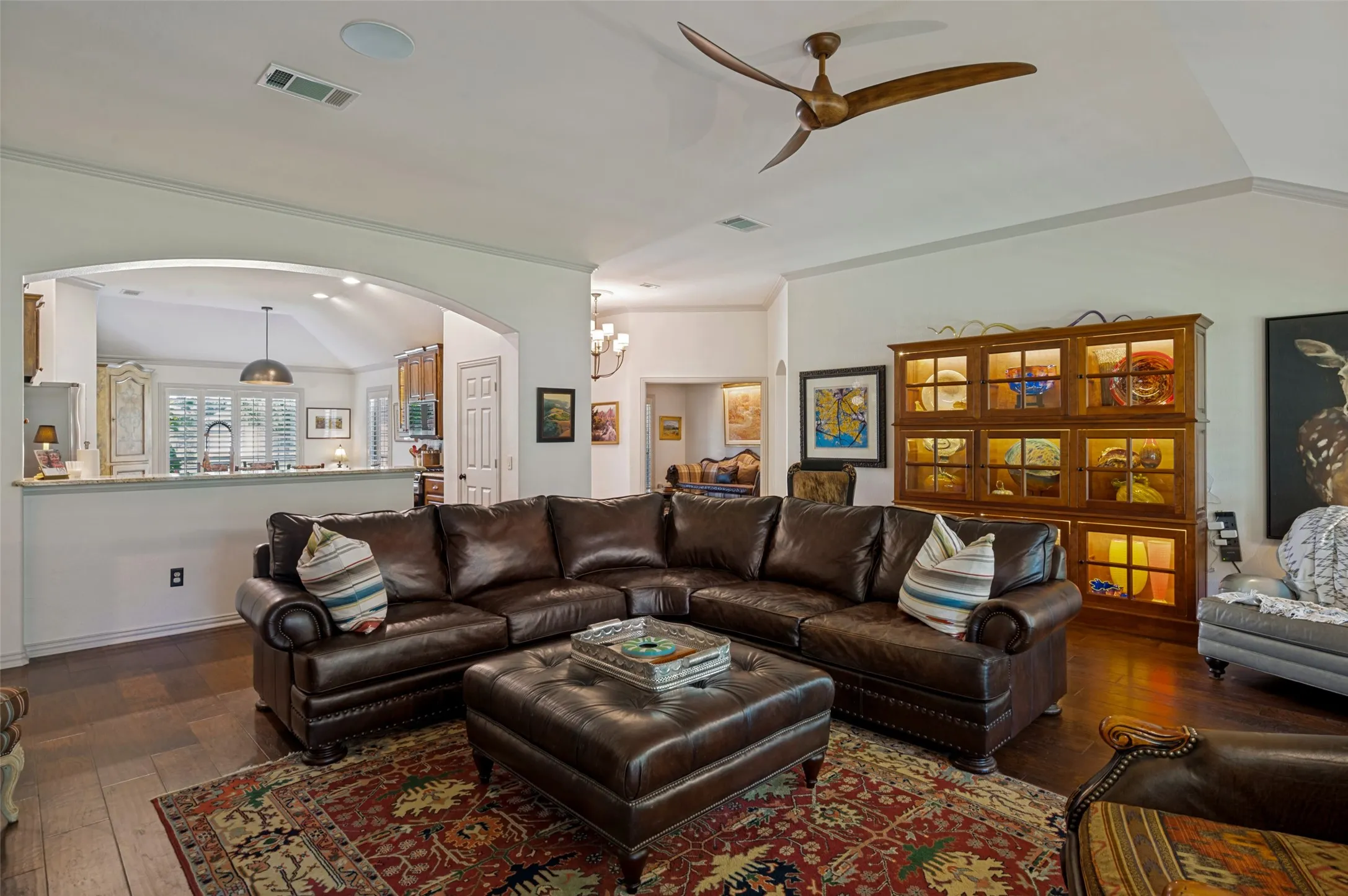 Classy and Comfortable Spaces