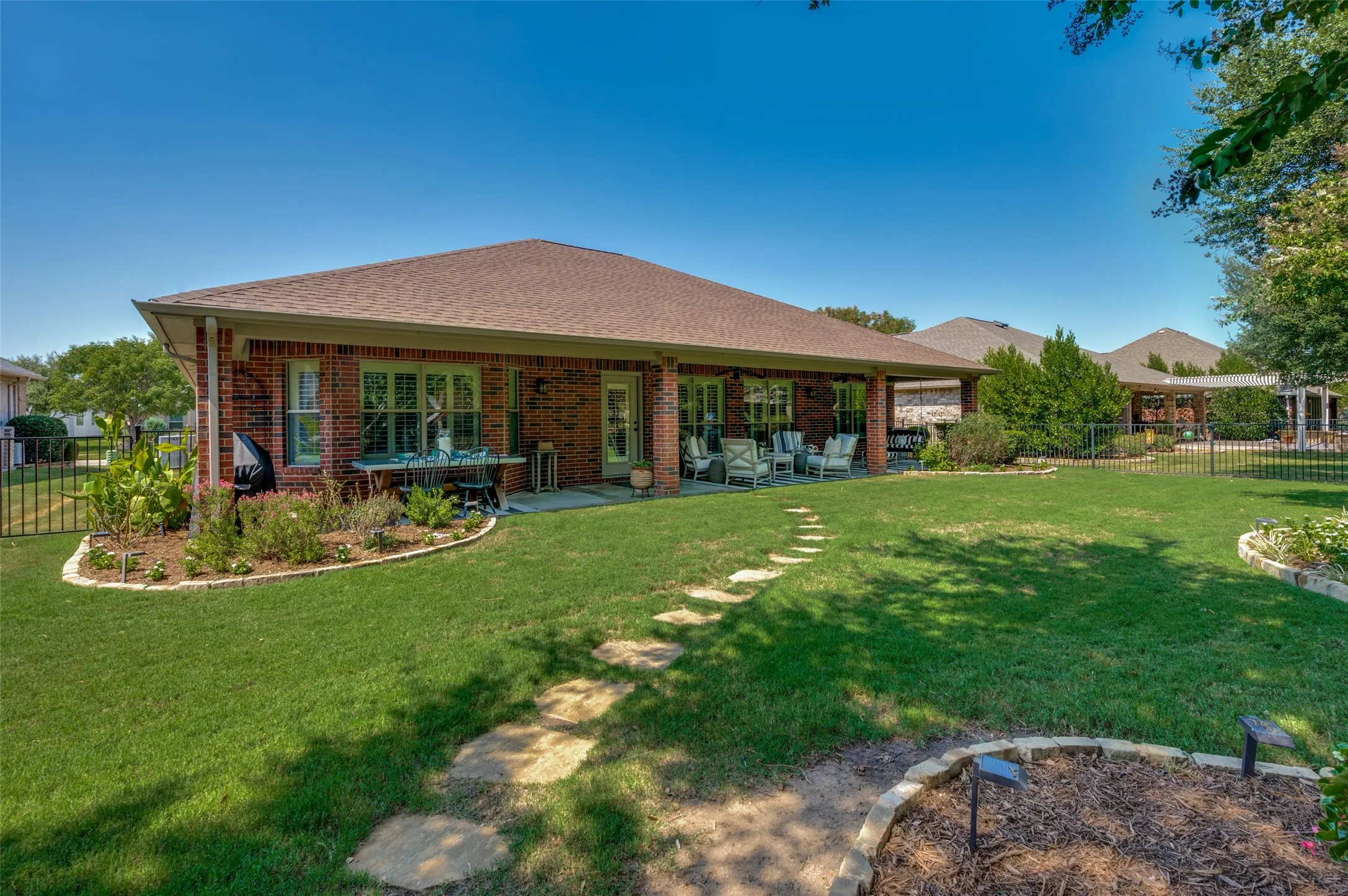 Multiple Entertaining Areas on the Back Patio