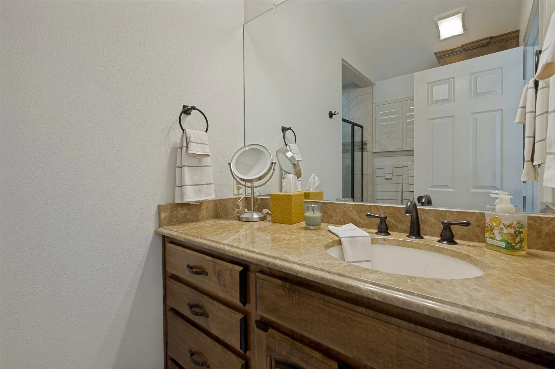Casita Bathroom
