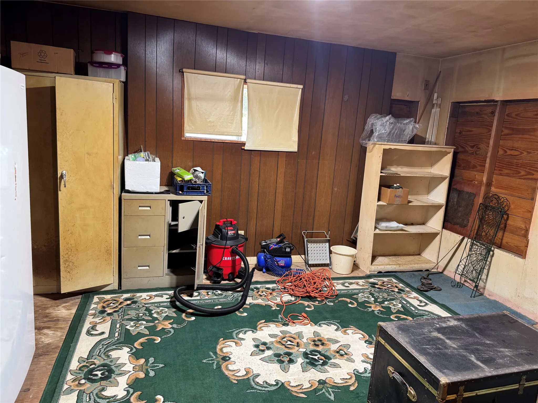 Single Family Residence For Sale in Montague County , 504 S Hall Street, Montague, Texas 76251, 3 Bedroom, 1 Bathroom, Garage spaces, 1,656 Sqft, built in 1953, mls#21363804, Real Estate Agent in Montague, Homes For Sale in Montague county, Homes For Sale in Montague, Realtor in Montague Texas, Real Estate Brokerage Independent Realty Texas, Luminita Cordes Realtor