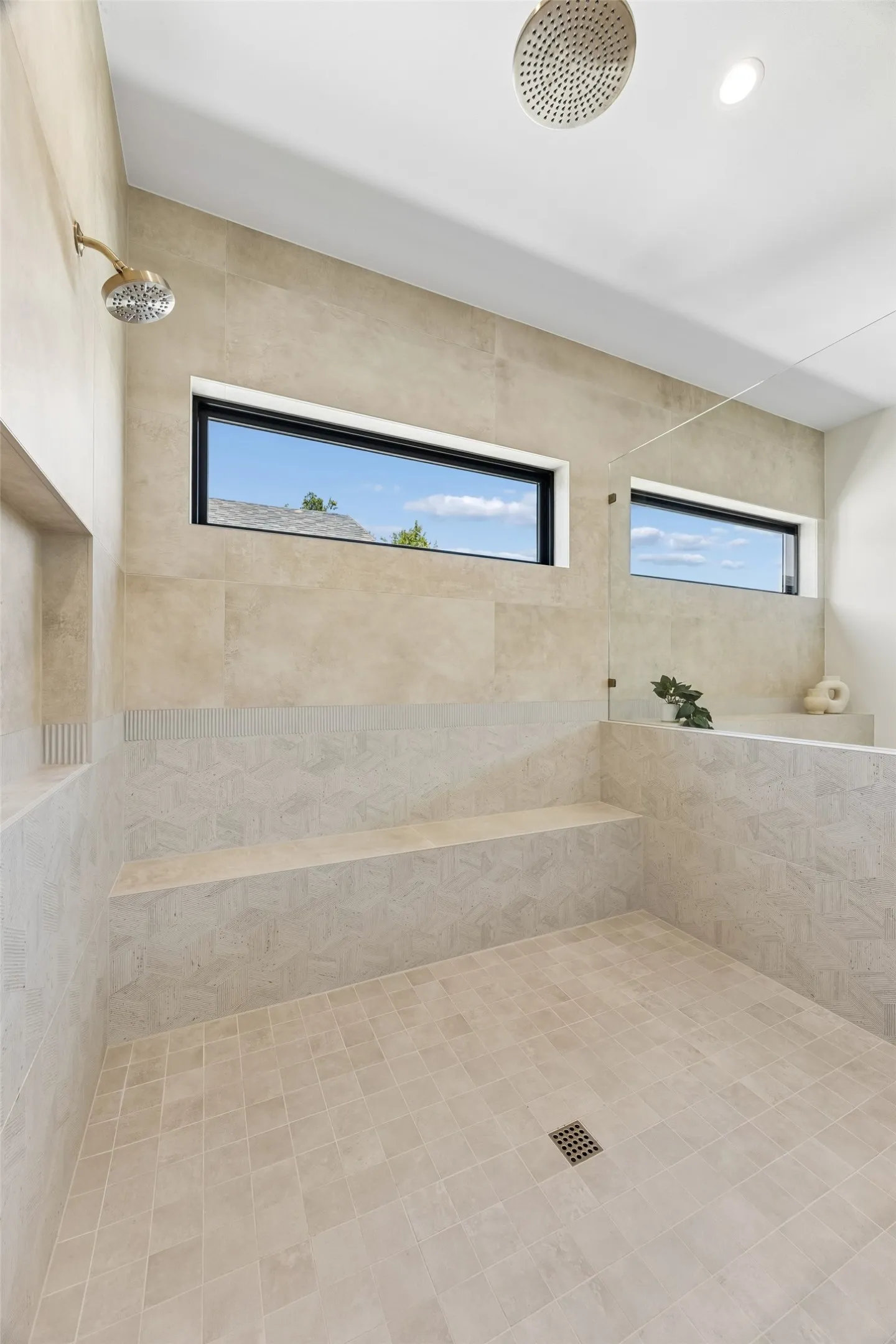 Single Family Residence For Sale in Dallas County , 4727 March Avenue, Dallas, Texas 75209, 4 Bedroom, 4 Bathroom, 2 Garage spaces, 4,032 Sqft, built in 2026, mls#21345569, Real Estate Agent in Dallas, Homes For Sale in Dallas county, Homes For Sale in Dallas, Realtor in Dallas Texas, Real Estate Brokerage Independent Realty Texas, Luminita Cordes Realtor