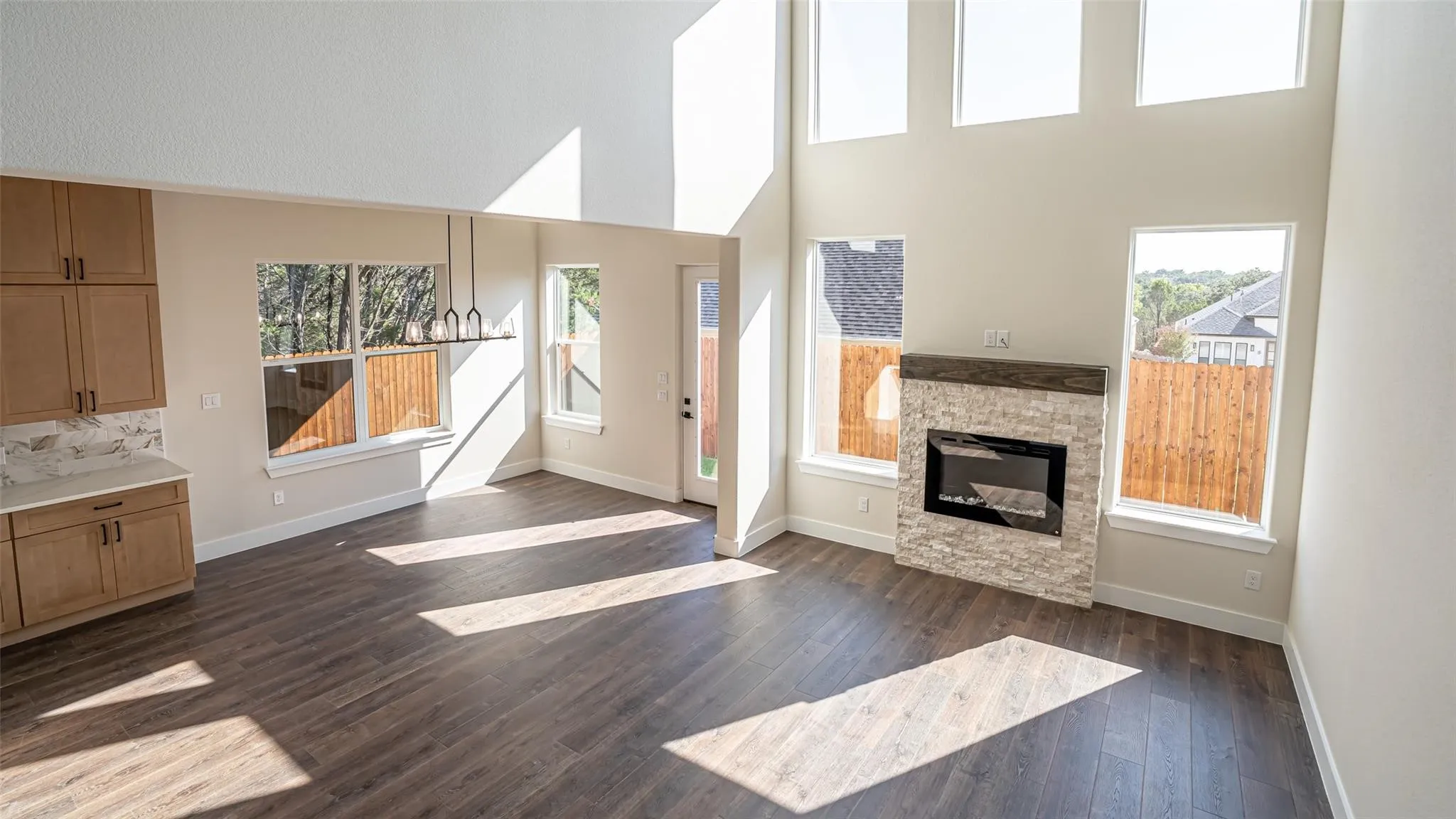 Single Family Residence For Sale in Hood County , 5702 Barkridge Drive, Granbury, Texas 76048, 4 Bedroom, 3 Bathroom, 2 Garage spaces, 2,228 Sqft, built in 2025, mls#21363990, Real Estate Agent in Granbury, Homes For Sale in Hood county, Homes For Sale in Granbury, Realtor in Granbury Texas, Real Estate Brokerage Independent Realty Texas, Luminita Cordes Realtor