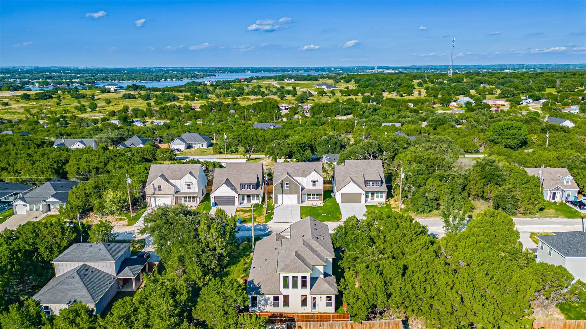 Single Family Residence For Sale in Hood County , 5702 Barkridge Drive, Granbury, Texas 76048, 4 Bedroom, 3 Bathroom, 2 Garage spaces, 2,228 Sqft, built in 2025, mls#21363990, Real Estate Agent in Granbury, Homes For Sale in Hood county, Homes For Sale in Granbury, Realtor in Granbury Texas, Real Estate Brokerage Independent Realty Texas, Luminita Cordes Realtor
