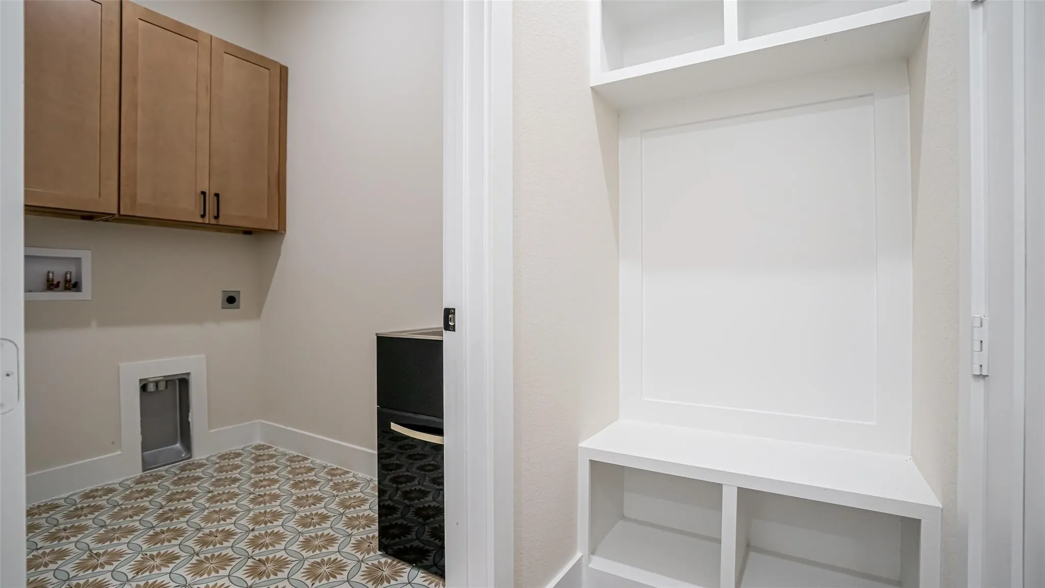 Single Family Residence For Sale in Hood County , 5702 Barkridge Drive, Granbury, Texas 76048, 4 Bedroom, 3 Bathroom, 2 Garage spaces, 2,228 Sqft, built in 2025, mls#21363990, Real Estate Agent in Granbury, Homes For Sale in Hood county, Homes For Sale in Granbury, Realtor in Granbury Texas, Real Estate Brokerage Independent Realty Texas, Luminita Cordes Realtor