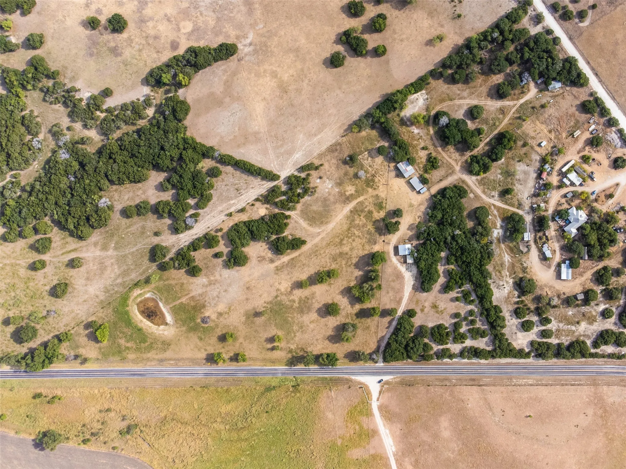 Single Family Residence For Sale in Bosque County , 15771 Fm 56, Kopperl, Texas 76652, 1 Bedroom, 1 Bathroom, Garage spaces, 780 Sqft, built in 2016, mls#21363526, Real Estate Agent in Kopperl, Homes For Sale in Bosque county, Homes For Sale in Kopperl, Realtor in Kopperl Texas, Real Estate Brokerage Independent Realty Texas, Luminita Cordes Realtor