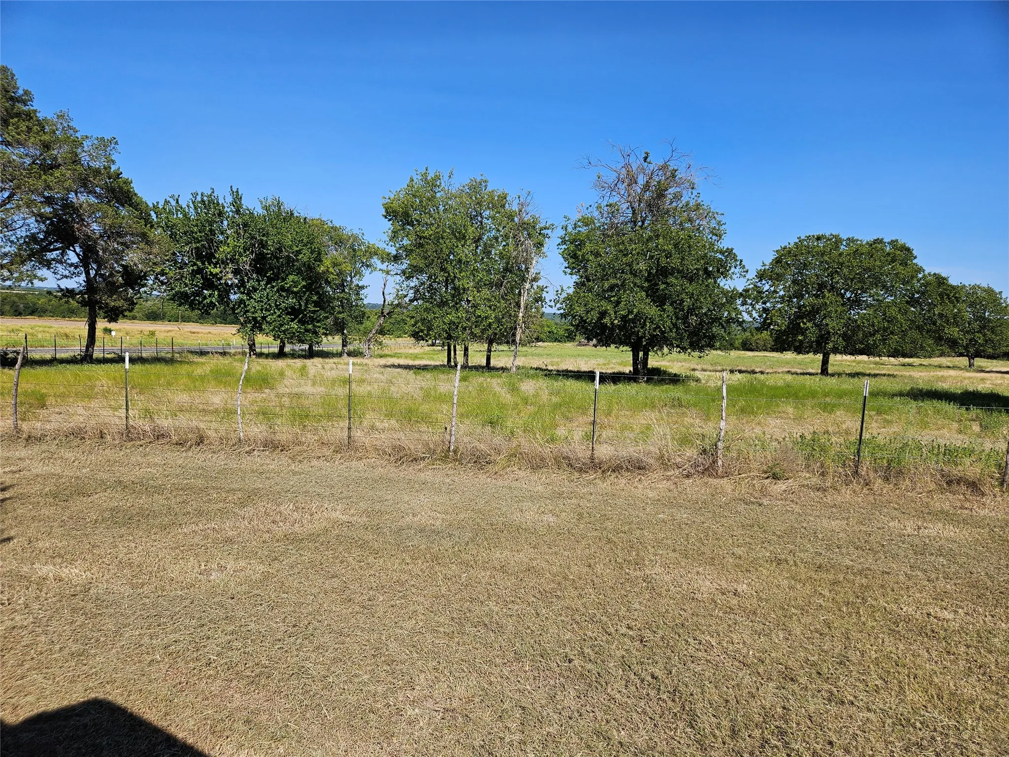 Single Family Residence For Sale in Bosque County , 15771 Fm 56, Kopperl, Texas 76652, 1 Bedroom, 1 Bathroom, Garage spaces, 780 Sqft, built in 2016, mls#21363526, Real Estate Agent in Kopperl, Homes For Sale in Bosque county, Homes For Sale in Kopperl, Realtor in Kopperl Texas, Real Estate Brokerage Independent Realty Texas, Luminita Cordes Realtor