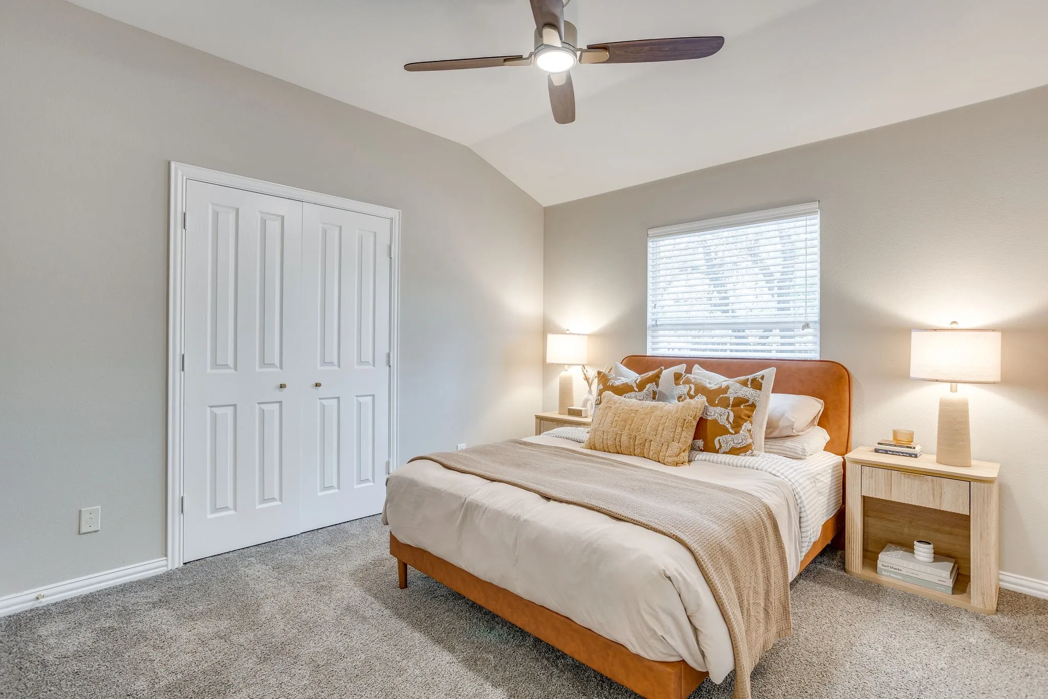 Single Family Residence For Sale in Parker County , 270 Bluff View Court, Aledo, Texas 76008, 4 Bedroom, 2 Bathroom, 2 Garage spaces, 2,876 Sqft, built in 1996, mls#21364026, Real Estate Agent in Aledo, Homes For Sale in Parker county, Homes For Sale in Aledo, Realtor in Aledo Texas, Real Estate Brokerage Independent Realty Texas, Luminita Cordes Realtor