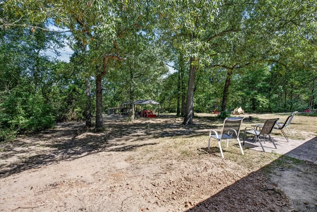 Single Family Residence For Sale in Van Zandt County , 530 Vz County Road 2915, Eustace, Texas 75124, 4 Bedroom, 2 Bathroom, 2 Garage spaces, 2,123 Sqft, built in 2001, mls#21364036, Real Estate Agent in Eustace, Homes For Sale in Van Zandt county, Homes For Sale in Eustace, Realtor in Eustace Texas, Real Estate Brokerage Independent Realty Texas, Luminita Cordes Realtor