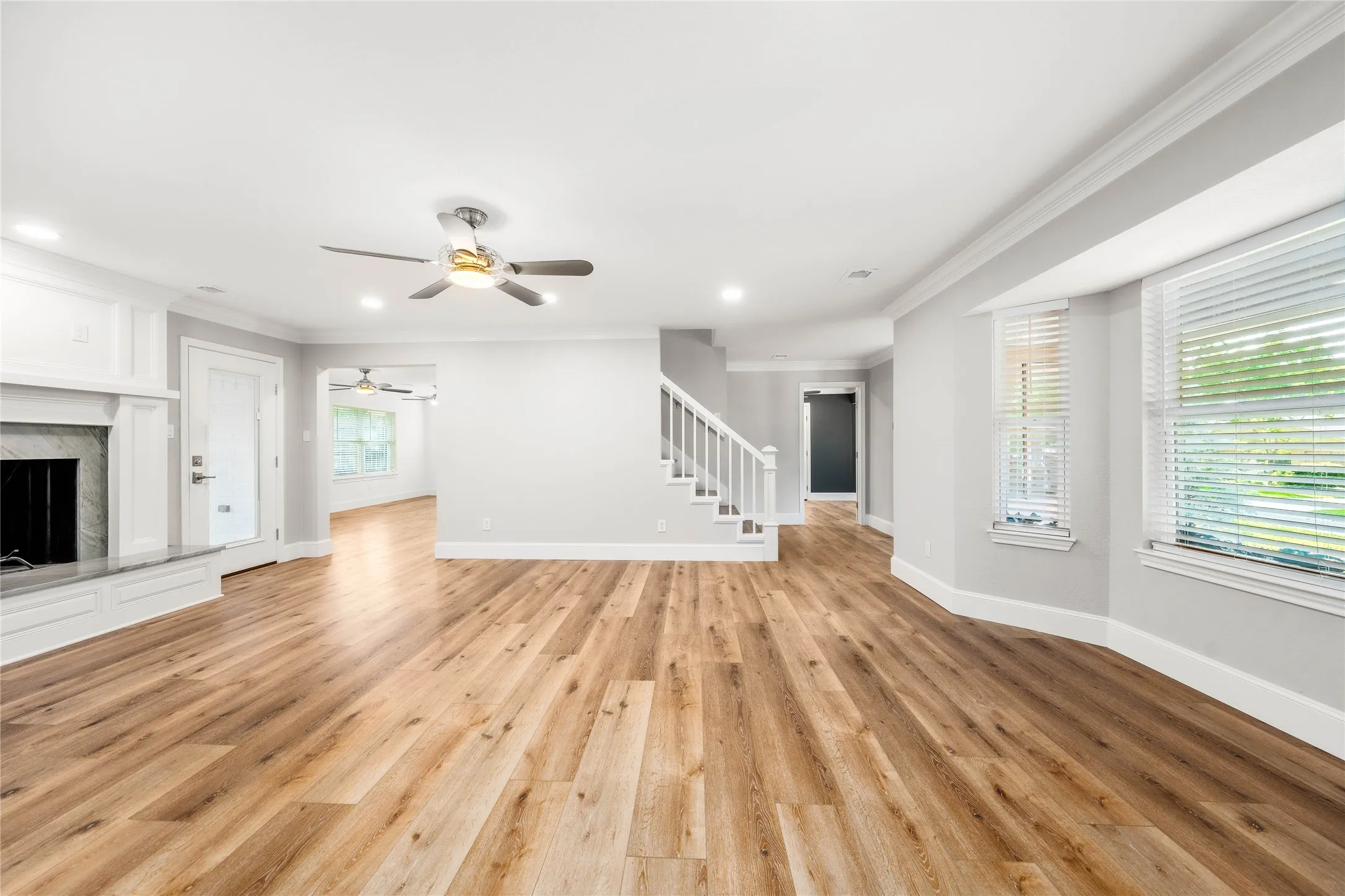 Single Family Residence For Rent in Mc Lennan County , 9916 Sandalwood Drive, Woodway, Texas 76712, 3 Bedroom, 3 Bathroom, 2 Garage spaces, 2,575 Sqft, built in 1978, mls#21364053, Real Estate Agent in Woodway, Homes For Rent in Mc Lennan county, Homes For Rent in Woodway, Realtor in Woodway Texas, Real Estate Brokerage Independent Realty Texas, Luminita Cordes Realtor