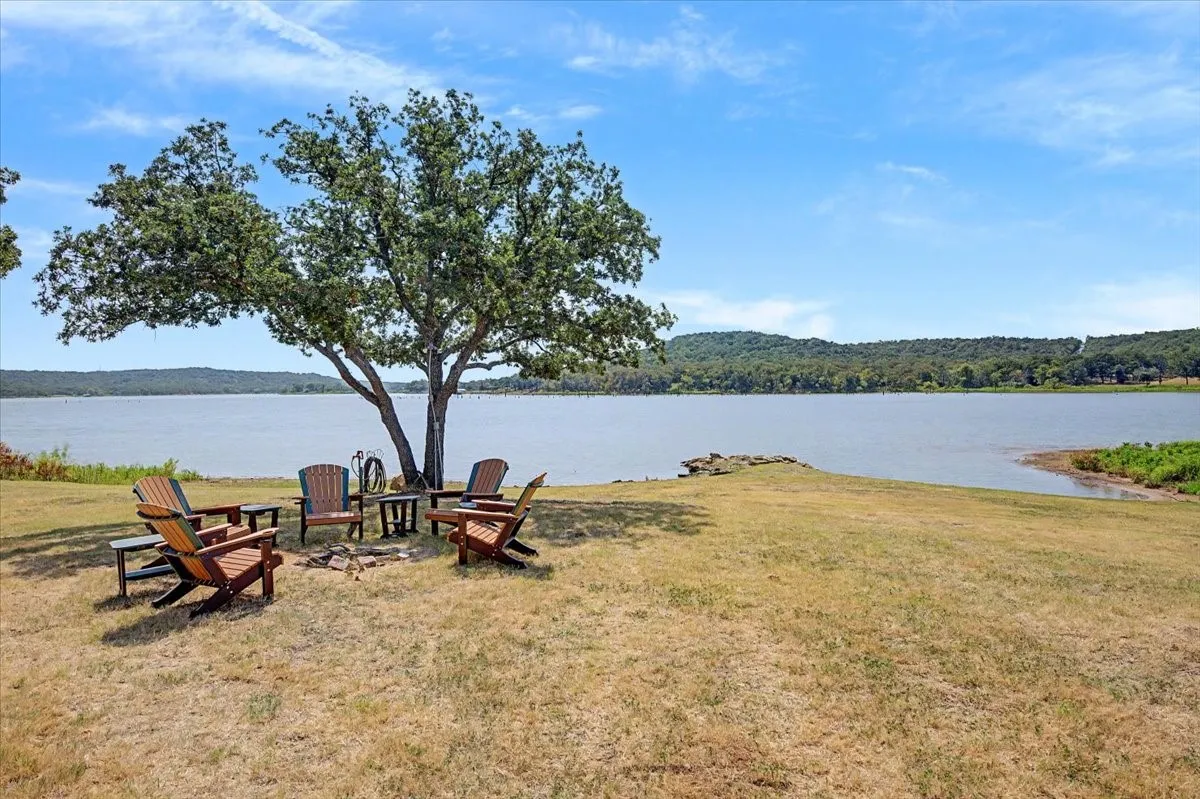 Single Family Residence For Sale in Montague County , 2789 Hanging Tree Road, Bowie, Texas 76230, 4 Bedroom, 3 Bathroom, 3 Garage spaces, 3,218 Sqft, built in 2009, mls#21359532, Real Estate Agent in Bowie, Homes For Sale in Montague county, Homes For Sale in Bowie, Realtor in Bowie Texas, Real Estate Brokerage Independent Realty Texas, Luminita Cordes Realtor