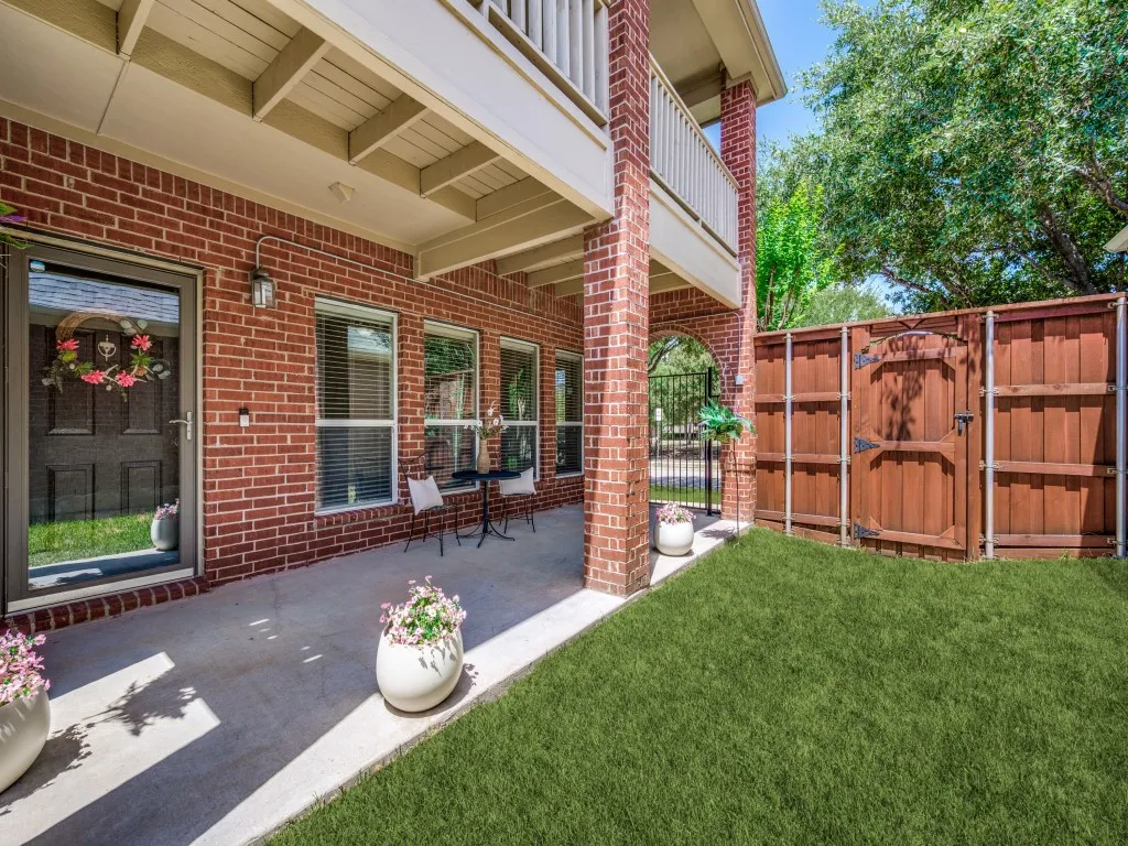 Single Family Residence For Sale in Collin County , 9349 Welch Folly Lane, Frisco, Texas 75035, 3 Bedroom, 3 Bathroom, 2 Garage spaces, 2,182 Sqft, built in 2006, mls#21359086, Real Estate Agent in Frisco, Homes For Sale in Collin county, Homes For Sale in Frisco, Realtor in Frisco Texas, Real Estate Brokerage Independent Realty Texas, Luminita Cordes Realtor