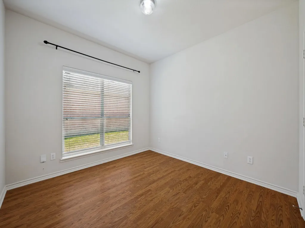 Single Family Residence For Sale in Collin County , 9349 Welch Folly Lane, Frisco, Texas 75035, 3 Bedroom, 3 Bathroom, 2 Garage spaces, 2,182 Sqft, built in 2006, mls#21359086, Real Estate Agent in Frisco, Homes For Sale in Collin county, Homes For Sale in Frisco, Realtor in Frisco Texas, Real Estate Brokerage Independent Realty Texas, Luminita Cordes Realtor