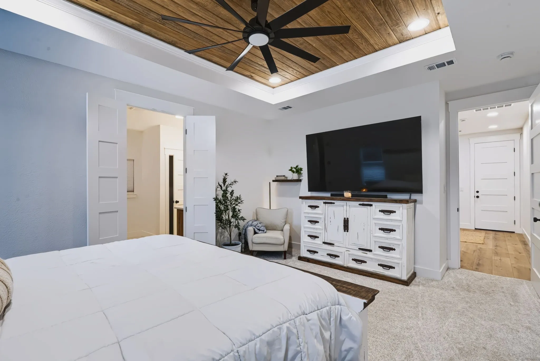 Single Family Residence For Sale in Parker County , 1047 Pioneer Crossing, Weatherford, Texas 76088, 4 Bedroom, 3 Bathroom, 2 Garage spaces, 2,736 Sqft, built in 2026, mls#21363809, Real Estate Agent in Weatherford, Homes For Sale in Parker county, Homes For Sale in Weatherford, Realtor in Weatherford Texas, Real Estate Brokerage Independent Realty Texas, Luminita Cordes Realtor
