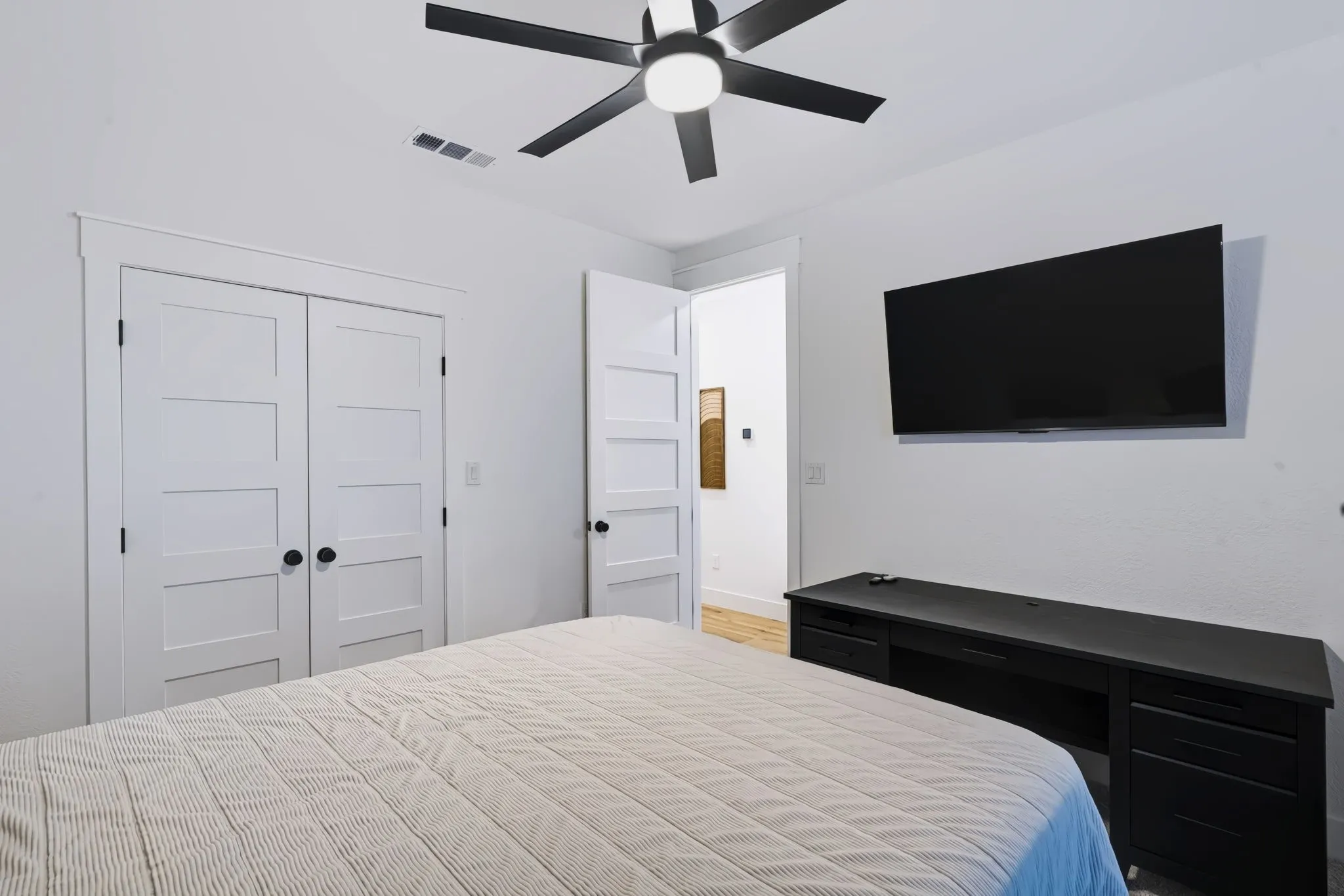 Single Family Residence For Sale in Parker County , 1047 Pioneer Crossing, Weatherford, Texas 76088, 4 Bedroom, 3 Bathroom, 2 Garage spaces, 2,736 Sqft, built in 2026, mls#21363809, Real Estate Agent in Weatherford, Homes For Sale in Parker county, Homes For Sale in Weatherford, Realtor in Weatherford Texas, Real Estate Brokerage Independent Realty Texas, Luminita Cordes Realtor