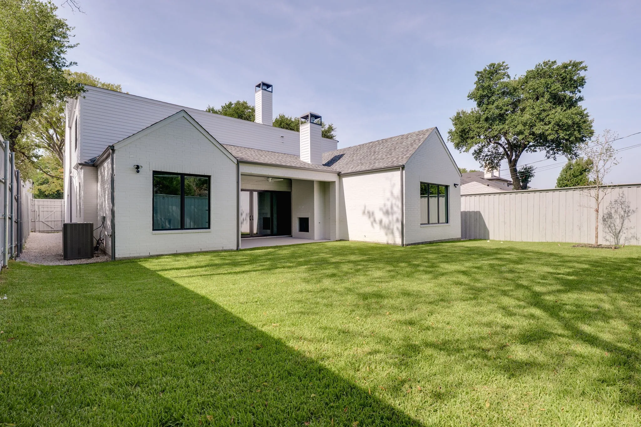 Single Family Residence For Sale in Dallas County , 3743 Matador Drive, Dallas, Texas 75220, 4 Bedroom, 5 Bathroom, 2 Garage spaces, 4,981 Sqft, built in 2026, mls#21339338, Real Estate Agent in Dallas, Homes For Sale in Dallas county, Homes For Sale in Dallas, Realtor in Dallas Texas, Real Estate Brokerage Independent Realty Texas, Luminita Cordes Realtor
