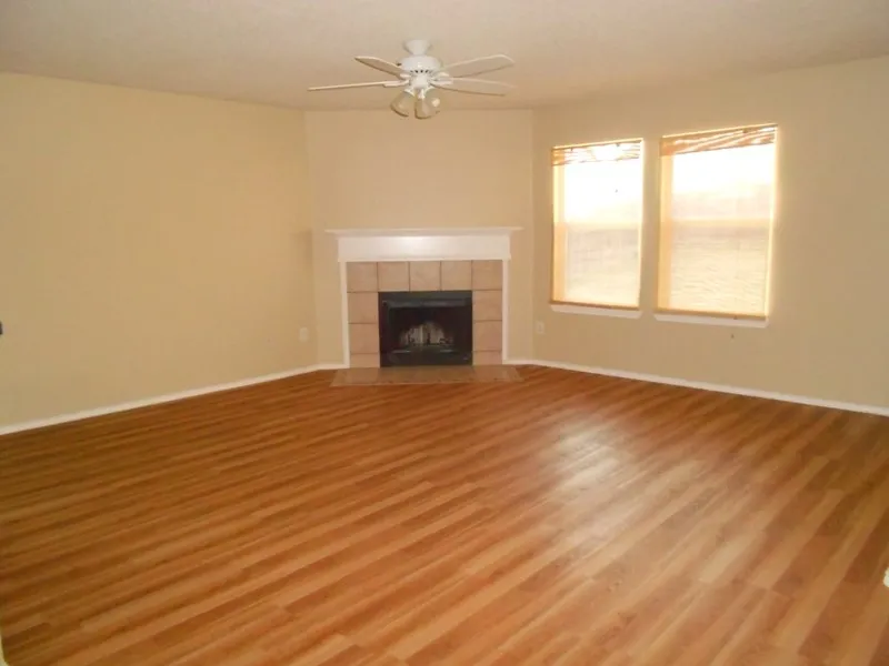 Single Family Residence For Rent in Collin County , 9512 George Washington Drive, Mc Kinney, Texas 75072, 3 Bedroom, 2 Bathroom, 2 Garage spaces, 1,700 Sqft, built in 2004, mls#21358811, Real Estate Agent in Mc Kinney, Homes For Rent in Collin county, Homes For Rent in Mc Kinney, Realtor in Mc Kinney Texas, Real Estate Brokerage Independent Realty Texas, Luminita Cordes Realtor