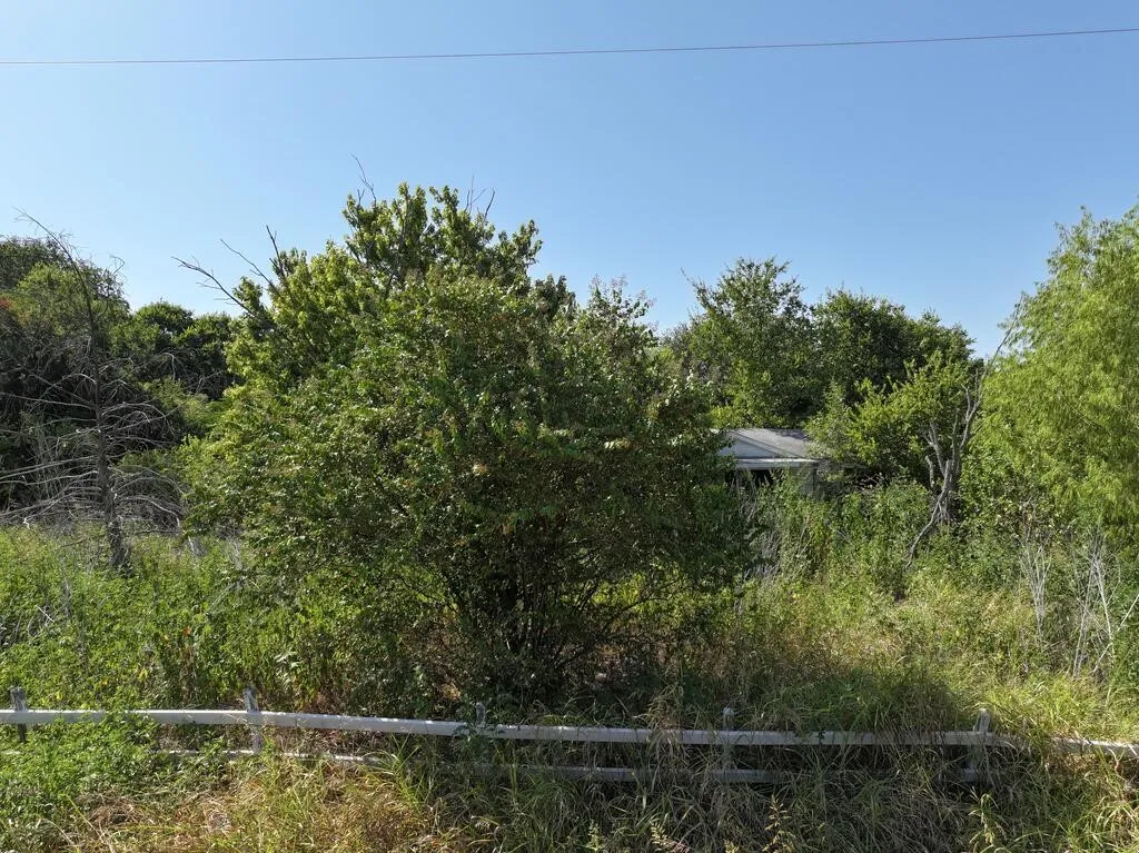 Mobile Home For Sale in Ellis County , 134 Shelby Circle, Red Oak, Texas 75154, 3 Bedroom, 2 Bathroom, Garage spaces, 1,820 Sqft, built in 1991, mls#21364084, Real Estate Agent in Red Oak, Homes For Sale in Ellis county, Homes For Sale in Red Oak, Realtor in Red Oak Texas, Real Estate Brokerage Independent Realty Texas, Luminita Cordes Realtor