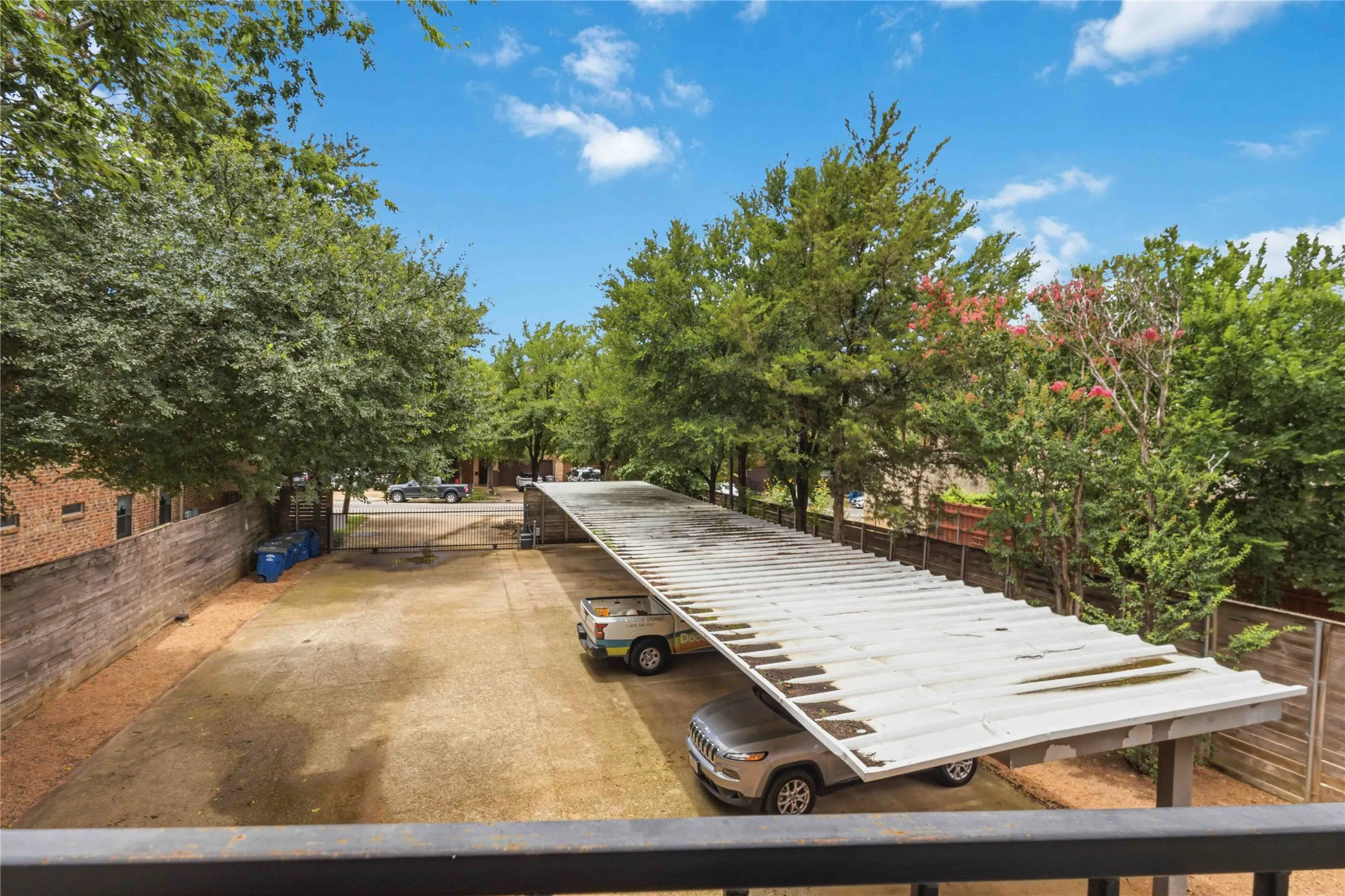 Condominium For Rent in Dallas County , 5111 Manett Street 207, Dallas, Texas 75206, 1 Bedroom, 1 Bathroom, Garage spaces, 728 Sqft, built in 2001, mls#21364098, Real Estate Agent in Dallas, Homes For Rent in Dallas county, Homes For Rent in Dallas, Realtor in Dallas Texas, Real Estate Brokerage Independent Realty Texas, Luminita Cordes Realtor