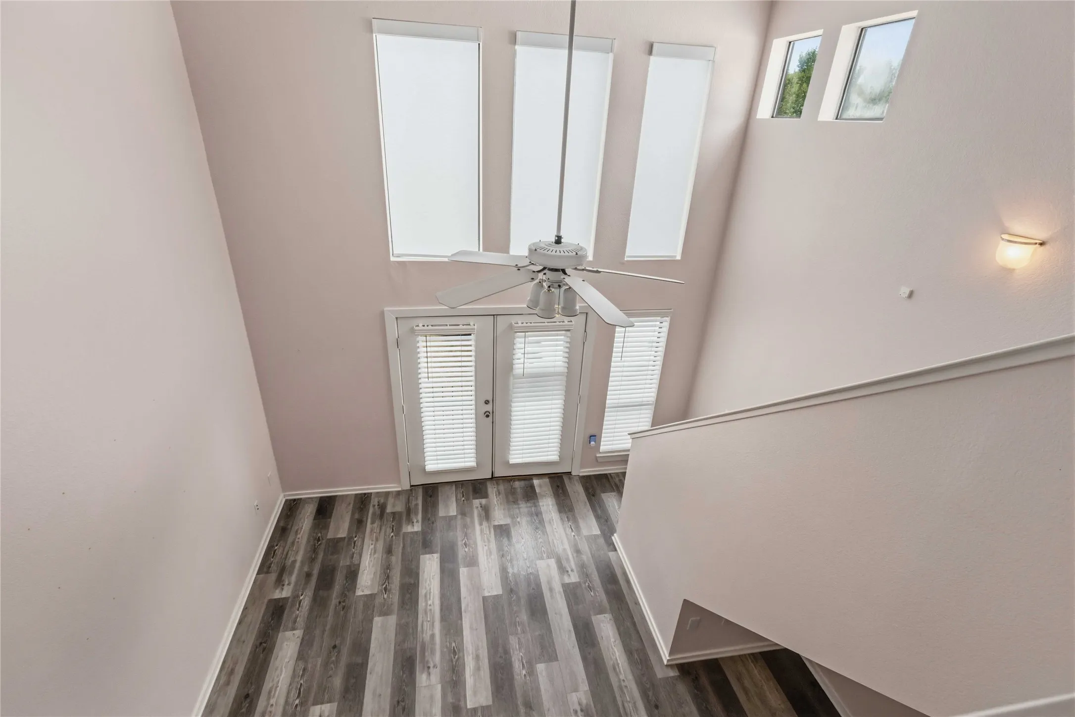 Condominium For Rent in Dallas County , 5111 Manett Street 207, Dallas, Texas 75206, 1 Bedroom, 1 Bathroom, Garage spaces, 728 Sqft, built in 2001, mls#21364098, Real Estate Agent in Dallas, Homes For Rent in Dallas county, Homes For Rent in Dallas, Realtor in Dallas Texas, Real Estate Brokerage Independent Realty Texas, Luminita Cordes Realtor