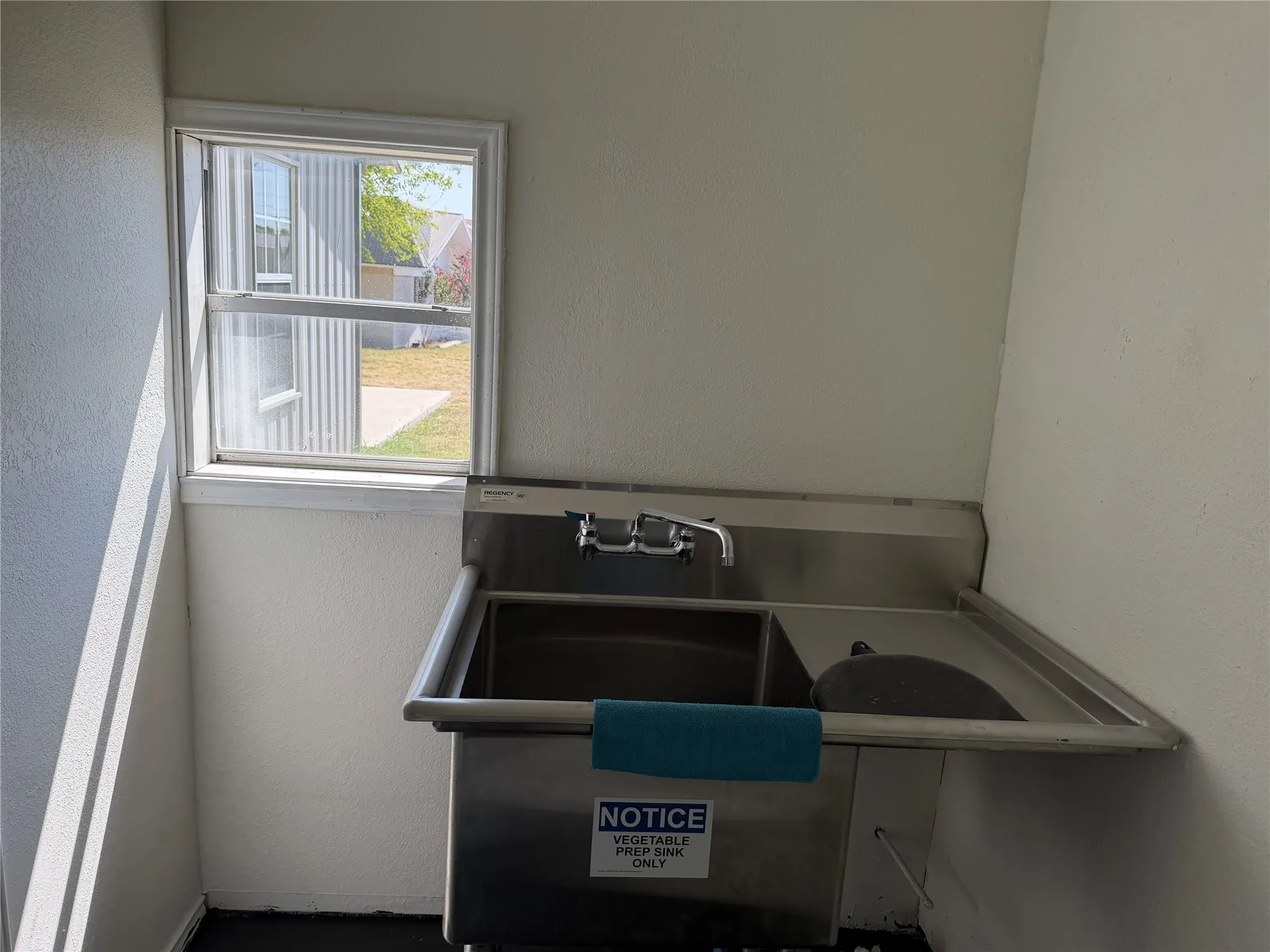 Extra sink in bathroom