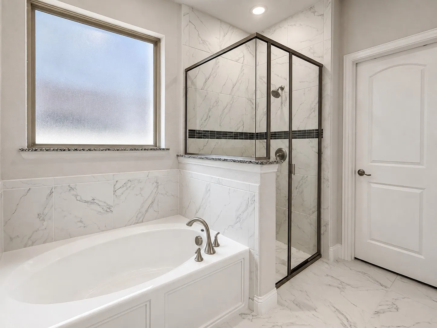 Single Family Residence For Rent in Tarrant County , 1701 Brookhaven Circle, Bedford, Texas 76022, 4 Bedroom, 2 Bathroom, 2 Garage spaces, 1,630 Sqft, built in 1976, mls#21364105, Real Estate Agent in Bedford, Homes For Rent in Tarrant county, Homes For Rent in Bedford, Realtor in Bedford Texas, Real Estate Brokerage Independent Realty Texas, Luminita Cordes Realtor