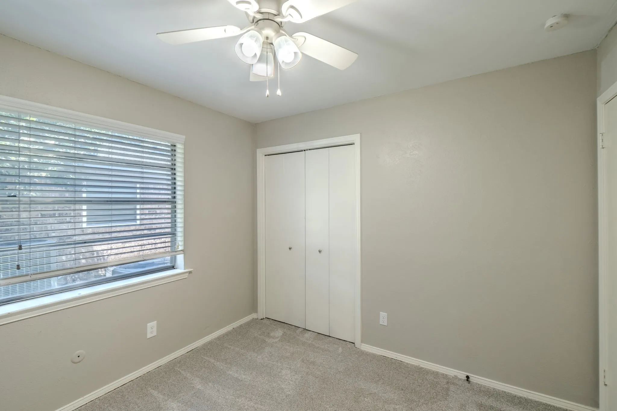 Single Family Residence For Rent in Tarrant County , 1701 Brookhaven Circle, Bedford, Texas 76022, 4 Bedroom, 2 Bathroom, 2 Garage spaces, 1,630 Sqft, built in 1976, mls#21364105, Real Estate Agent in Bedford, Homes For Rent in Tarrant county, Homes For Rent in Bedford, Realtor in Bedford Texas, Real Estate Brokerage Independent Realty Texas, Luminita Cordes Realtor