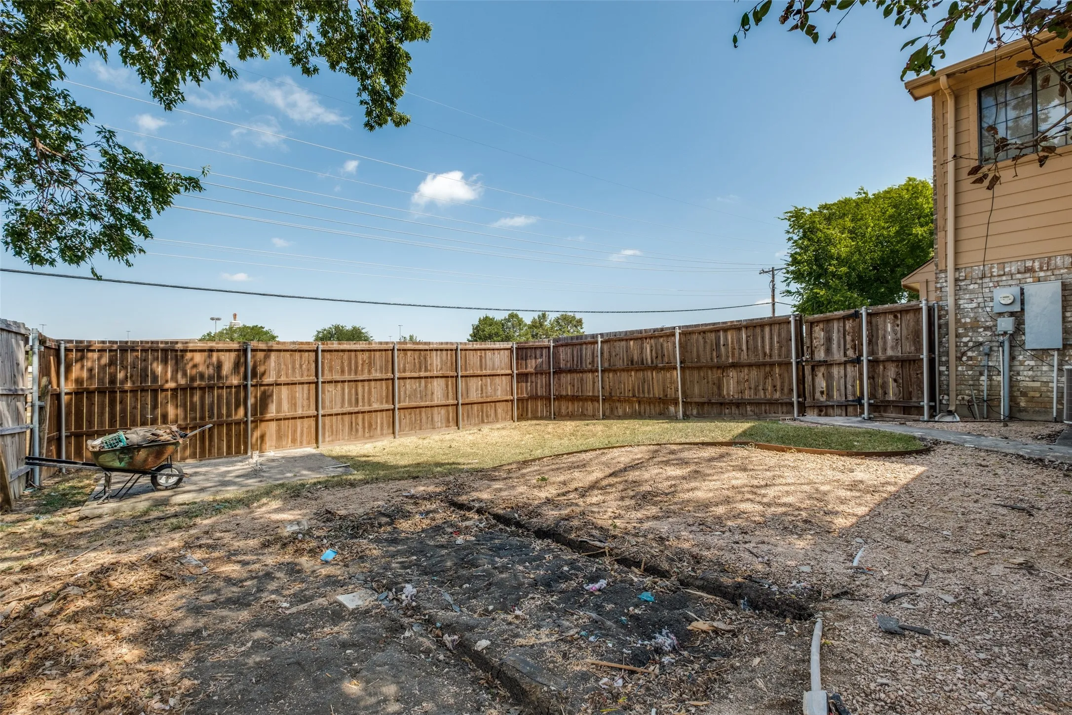 Private Yard with Rear Entry Gate