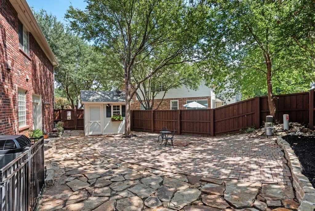 Single Family Residence For Sale in Denton County , 3229 Loyola Drive, Flower Mound, Texas 75022, 4 Bedroom, 3 Bathroom, 3 Garage spaces, 3,294 Sqft, built in 2000, mls#21364114, Real Estate Agent in Flower Mound, Homes For Sale in Denton county, Homes For Sale in Flower Mound, Realtor in Flower Mound Texas, Real Estate Brokerage Independent Realty Texas, Luminita Cordes Realtor