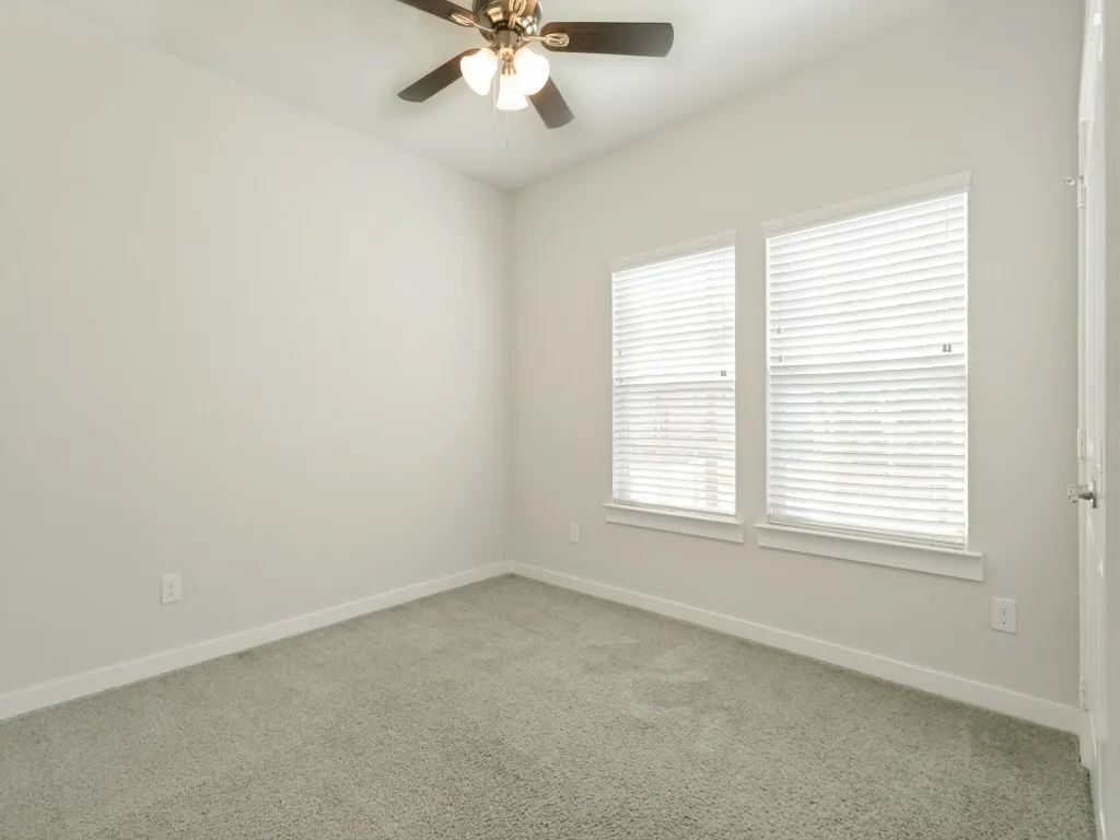 Single Family Residence For Sale in Denton County , 2217 Paxton Way, Denton, Texas 76209, 3 Bedroom, 2 Bathroom, 2 Garage spaces, 1,393 Sqft, built in 2020, mls#21364126, Real Estate Agent in Denton, Homes For Sale in Denton county, Homes For Sale in Denton, Realtor in Denton Texas, Real Estate Brokerage Independent Realty Texas, Luminita Cordes Realtor