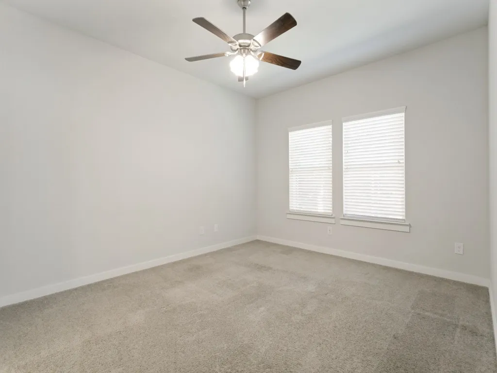 Single Family Residence For Sale in Denton County , 2217 Paxton Way, Denton, Texas 76209, 3 Bedroom, 2 Bathroom, 2 Garage spaces, 1,393 Sqft, built in 2020, mls#21364126, Real Estate Agent in Denton, Homes For Sale in Denton county, Homes For Sale in Denton, Realtor in Denton Texas, Real Estate Brokerage Independent Realty Texas, Luminita Cordes Realtor