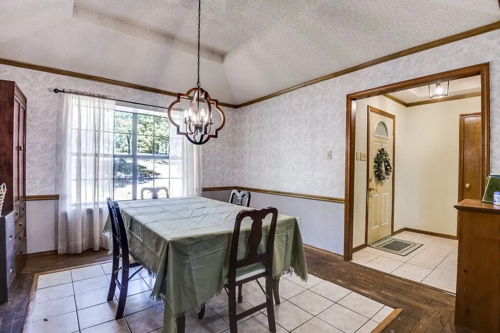 Formal Dining Area - Nice Area for a Large Family Table