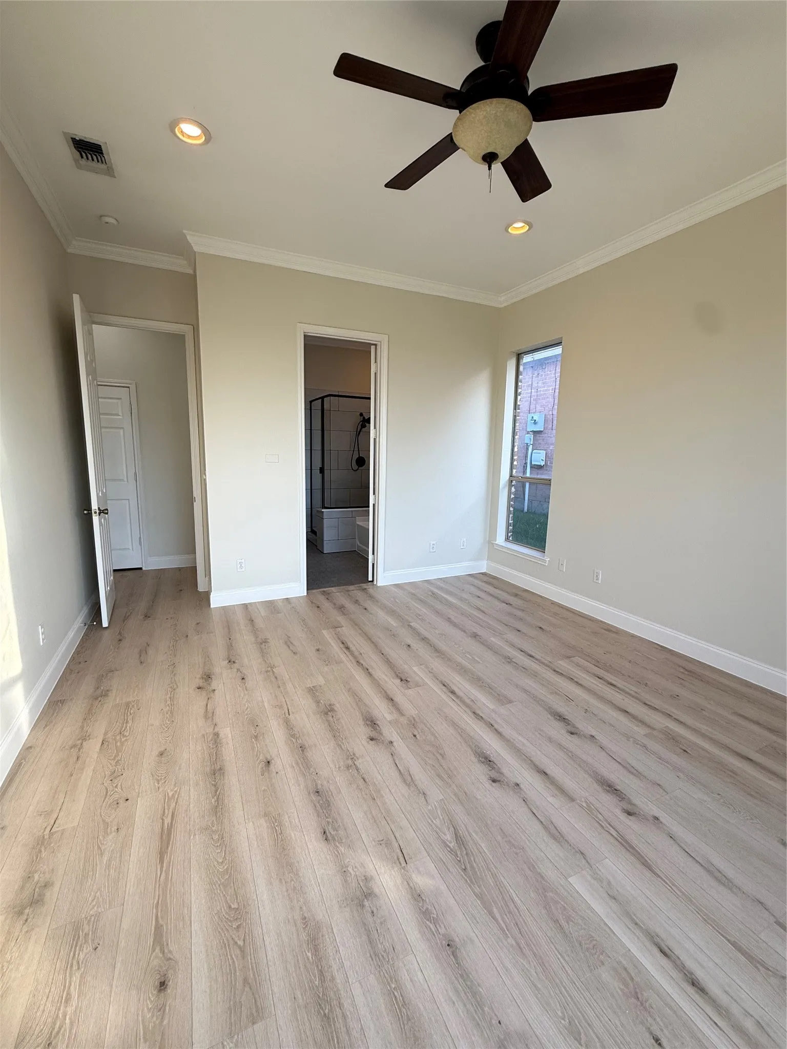 Single Family Residence For Sale in Grayson County , 3308 Preston Club Drive, Sherman, Texas 75092, 3 Bedroom, 2 Bathroom, 2 Garage spaces, 1,656 Sqft, built in 2000, mls#21364148, Real Estate Agent in Sherman, Homes For Sale in Grayson county, Homes For Sale in Sherman, Realtor in Sherman Texas, Real Estate Brokerage Independent Realty Texas, Luminita Cordes Realtor