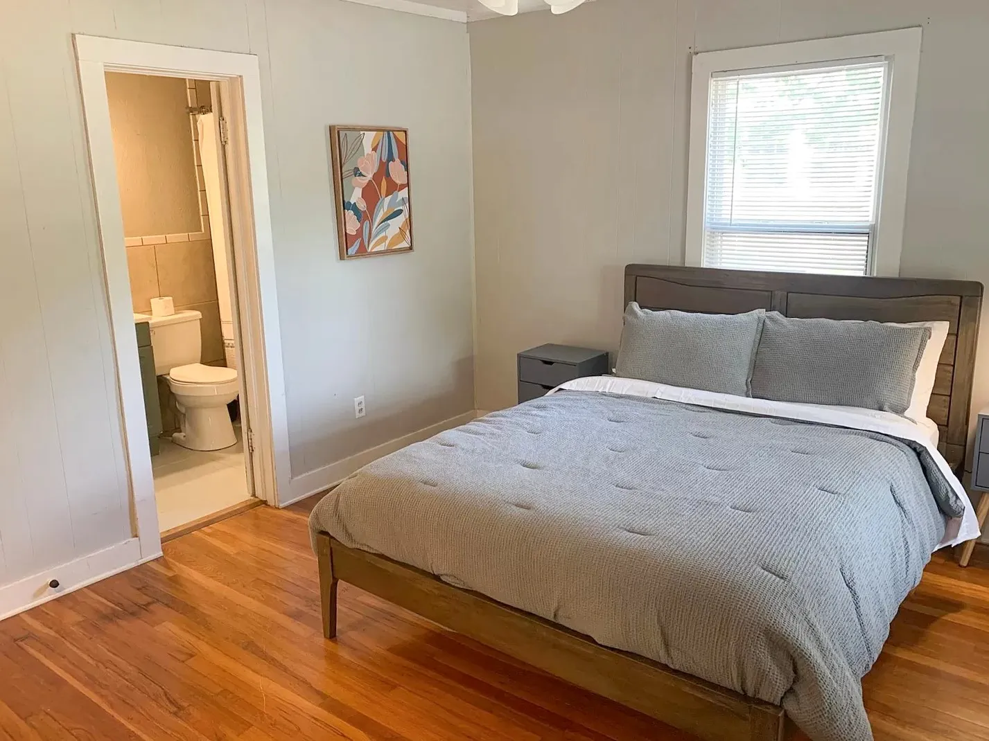 Single Family Residence For Sale in Taylor County , 618 College Drive, Abilene, Texas 79601, 3 Bedroom, 2 Bathroom, Garage spaces, 1,512 Sqft, built in 1952, mls#21364147, Real Estate Agent in Abilene, Homes For Sale in Taylor county, Homes For Sale in Abilene, Realtor in Abilene Texas, Real Estate Brokerage Independent Realty Texas, Luminita Cordes Realtor