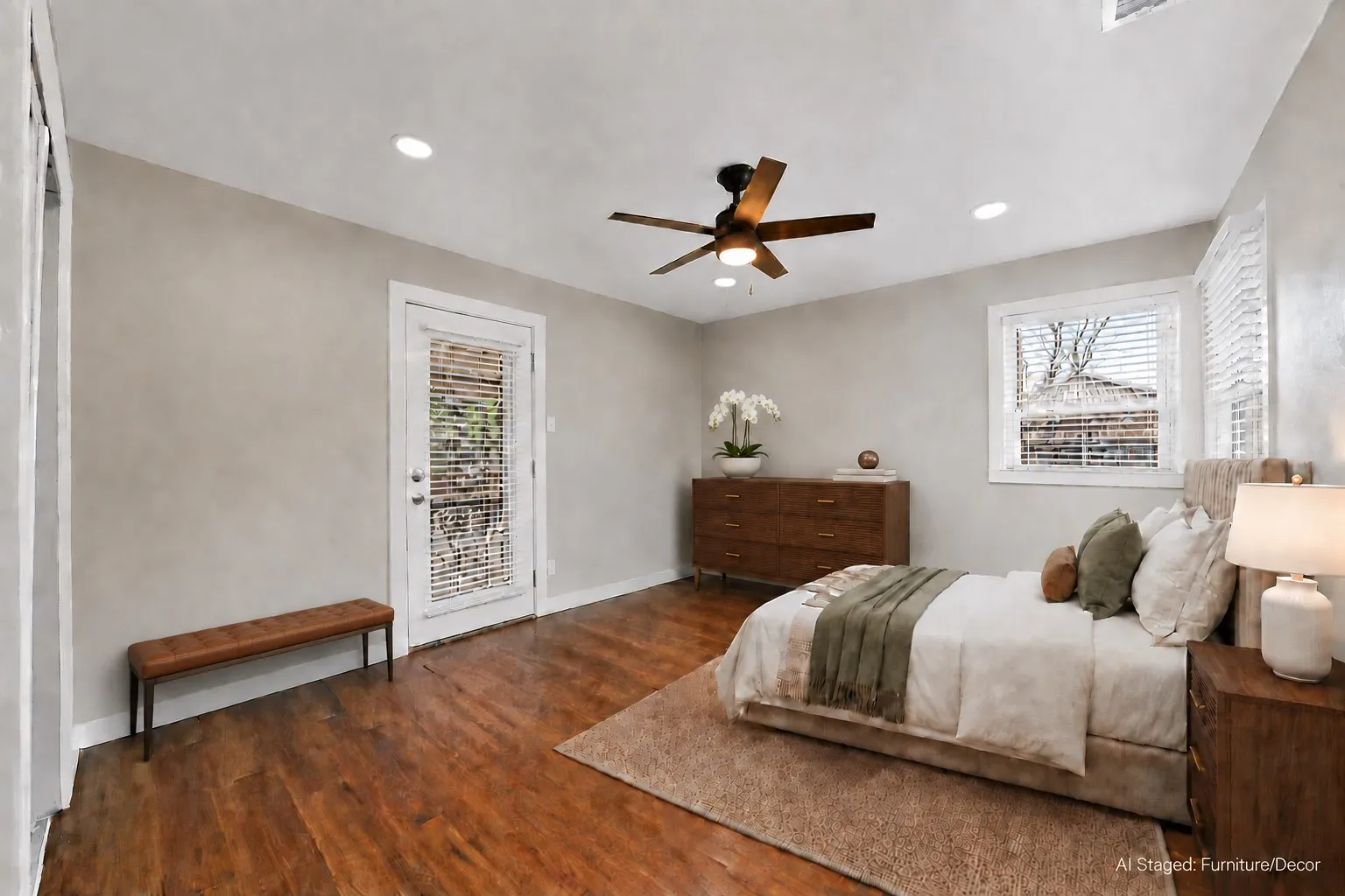 Single Family Residence For Sale in Parker County , 116 Westline Road, Azle, Texas 76020, 3 Bedroom, 2 Bathroom, Garage spaces, 1,136 Sqft, built in 1990, mls#21364070, Real Estate Agent in Azle, Homes For Sale in Parker county, Homes For Sale in Azle, Realtor in Azle Texas, Real Estate Brokerage Independent Realty Texas, Luminita Cordes Realtor