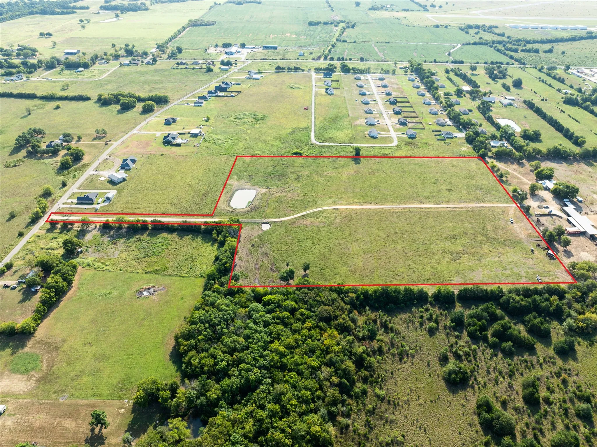 Improved Land For Sale in Lamar County , TBD OLD CLARKSVILLE, Paris, Texas 75462, 0, 0, Garage spaces, 0 Sqft, built in 0, mls#21363985, Real Estate Agent in Paris, Homes For Sale in Lamar county, Homes For Sale in Paris, Realtor in Paris Texas, Real Estate Brokerage Independent Realty Texas, Luminita Cordes Realtor